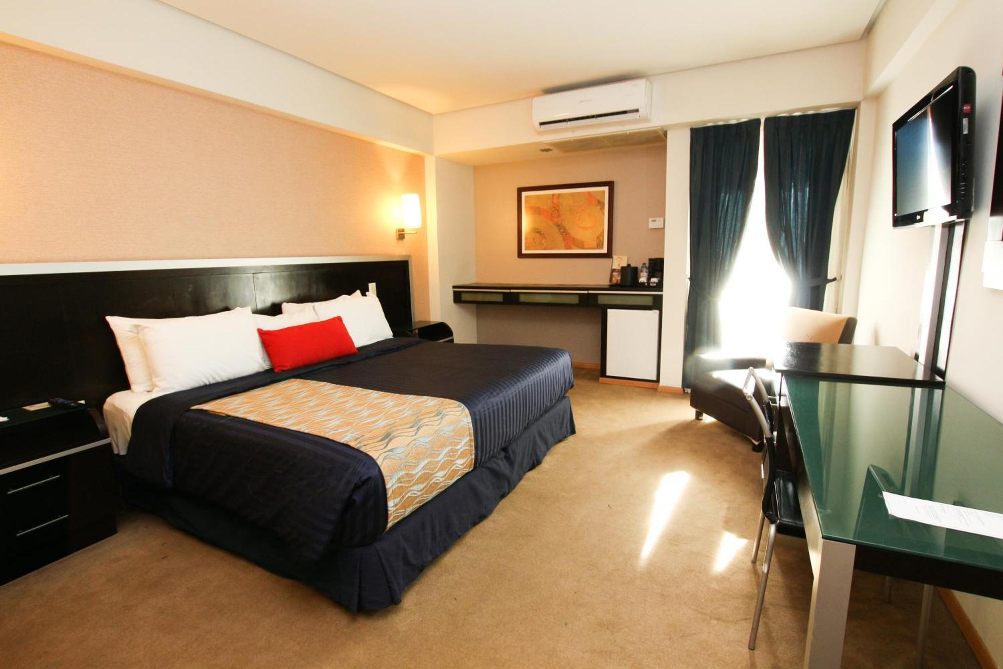 Superior King Room