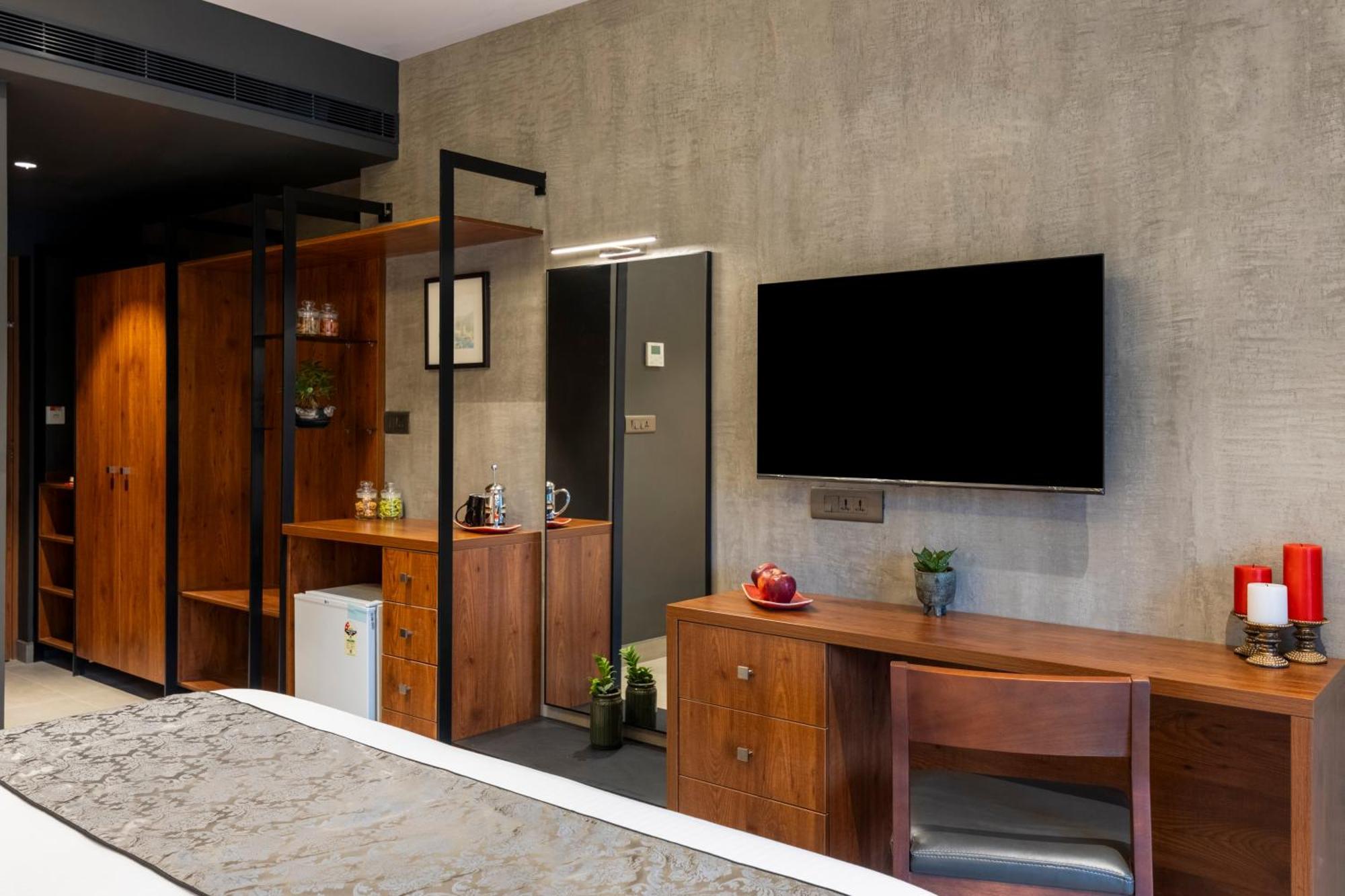 Premier Room With Balcony
