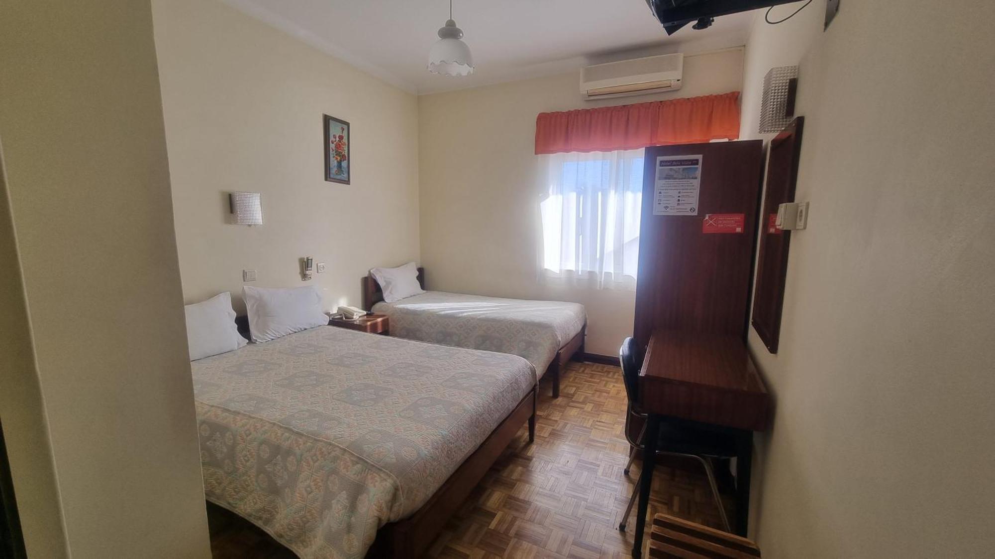 Tweepersoonskamer met Extra Bed (3 Volwassenen)
