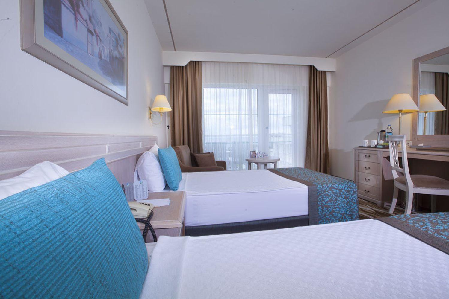 Triple Room with View