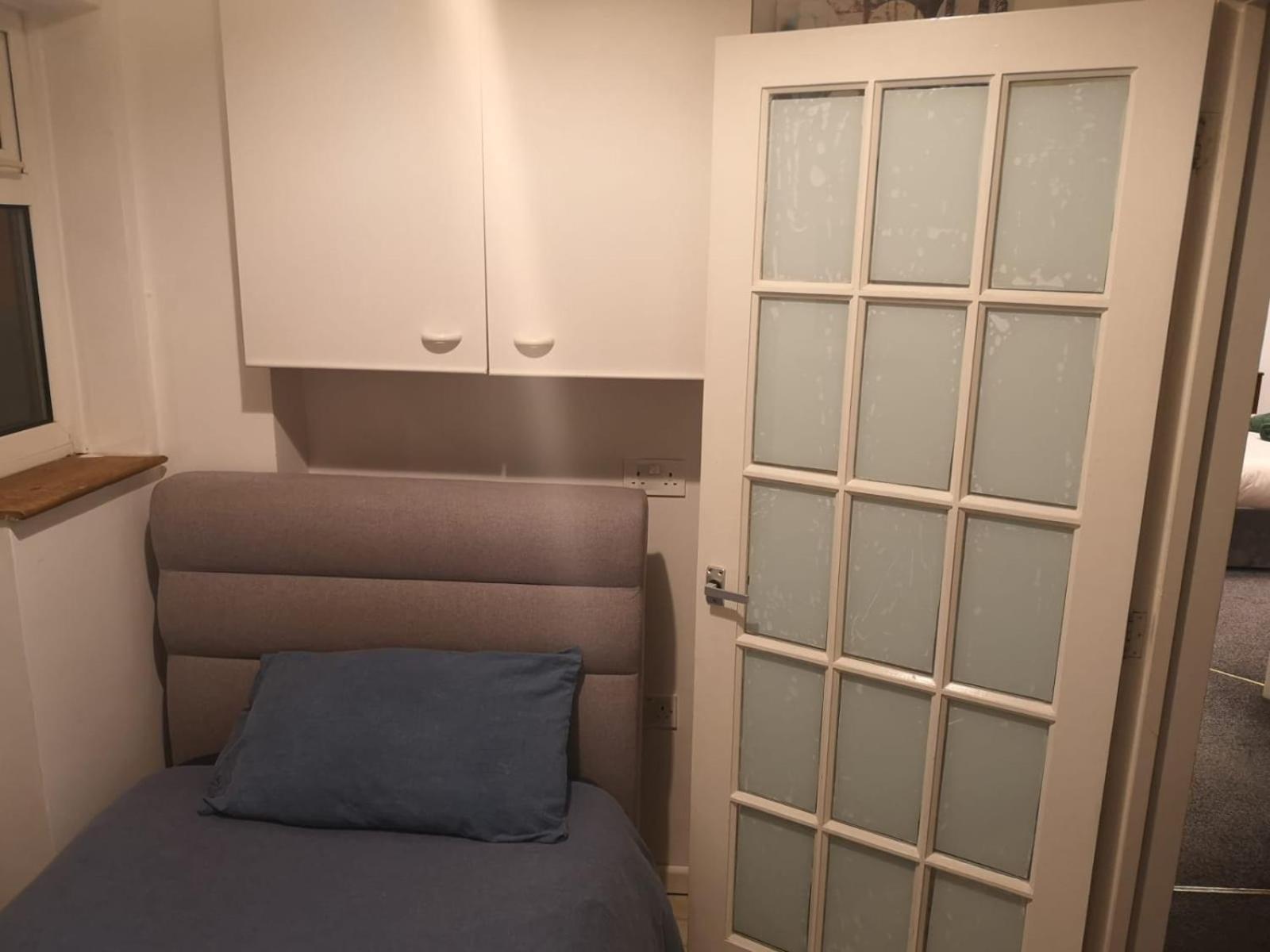 Economy Single Room