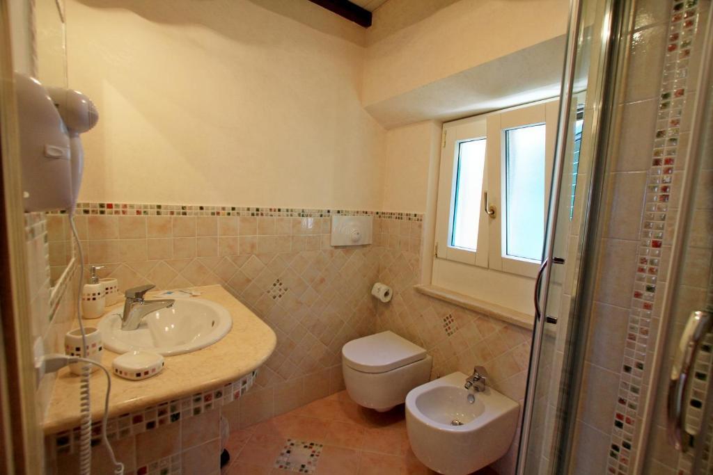 Deluxe Double or Twin Room Balcony,31187849:JPEG