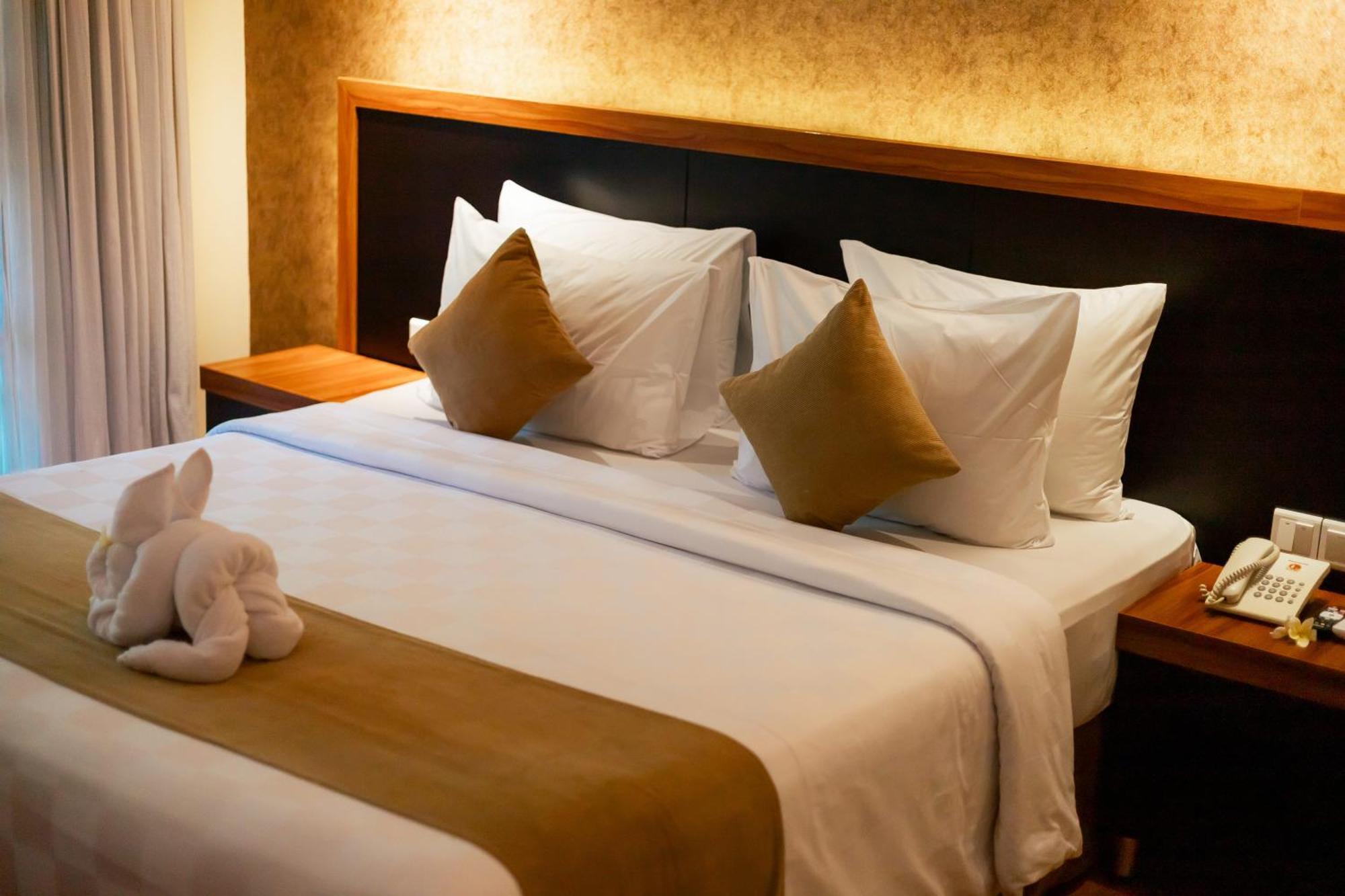 Premier Double or Twin Room Poolside,1640383417:JPEG