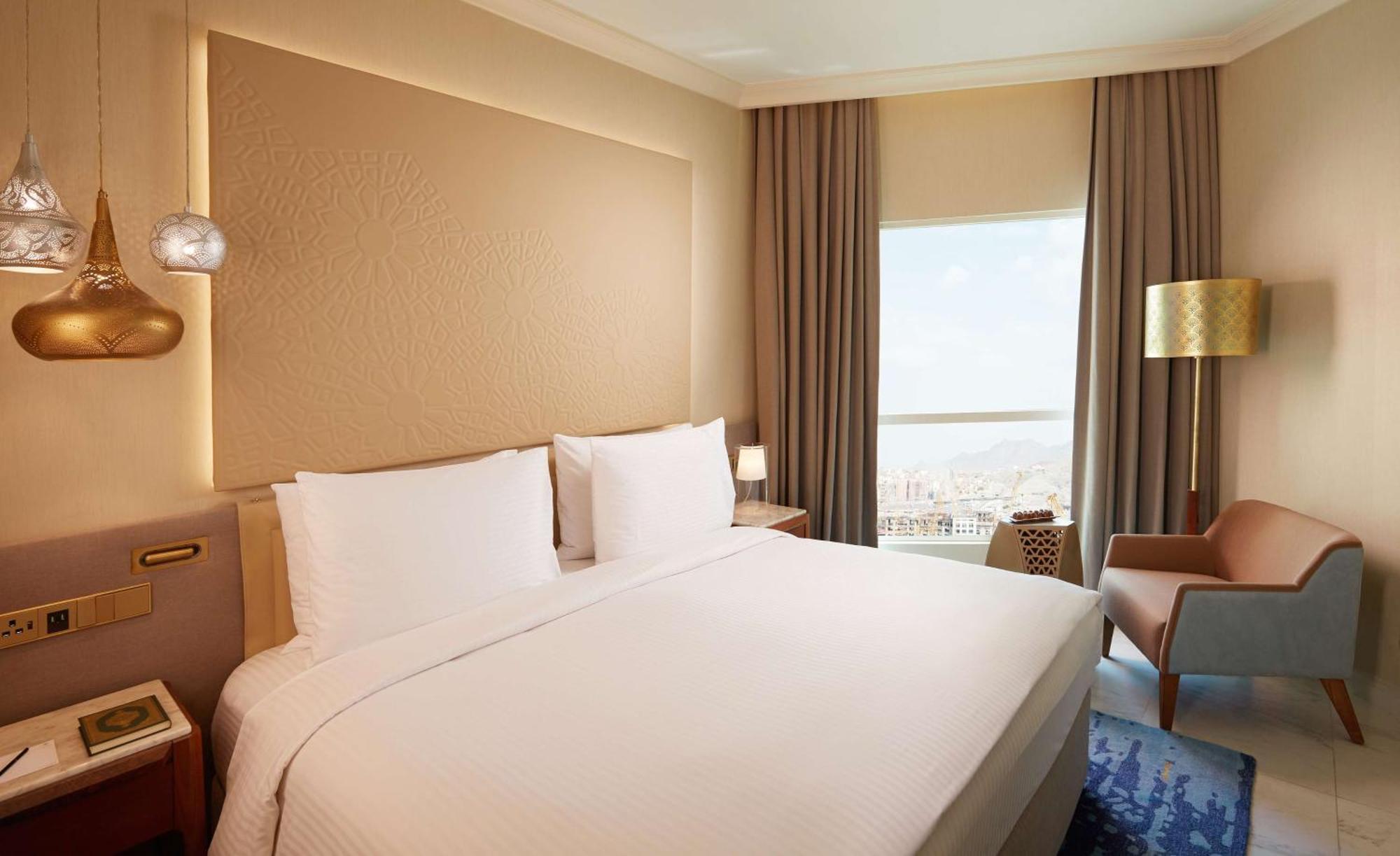 Tiara King Suite - Panoramic Haram View,784326624:JPEG