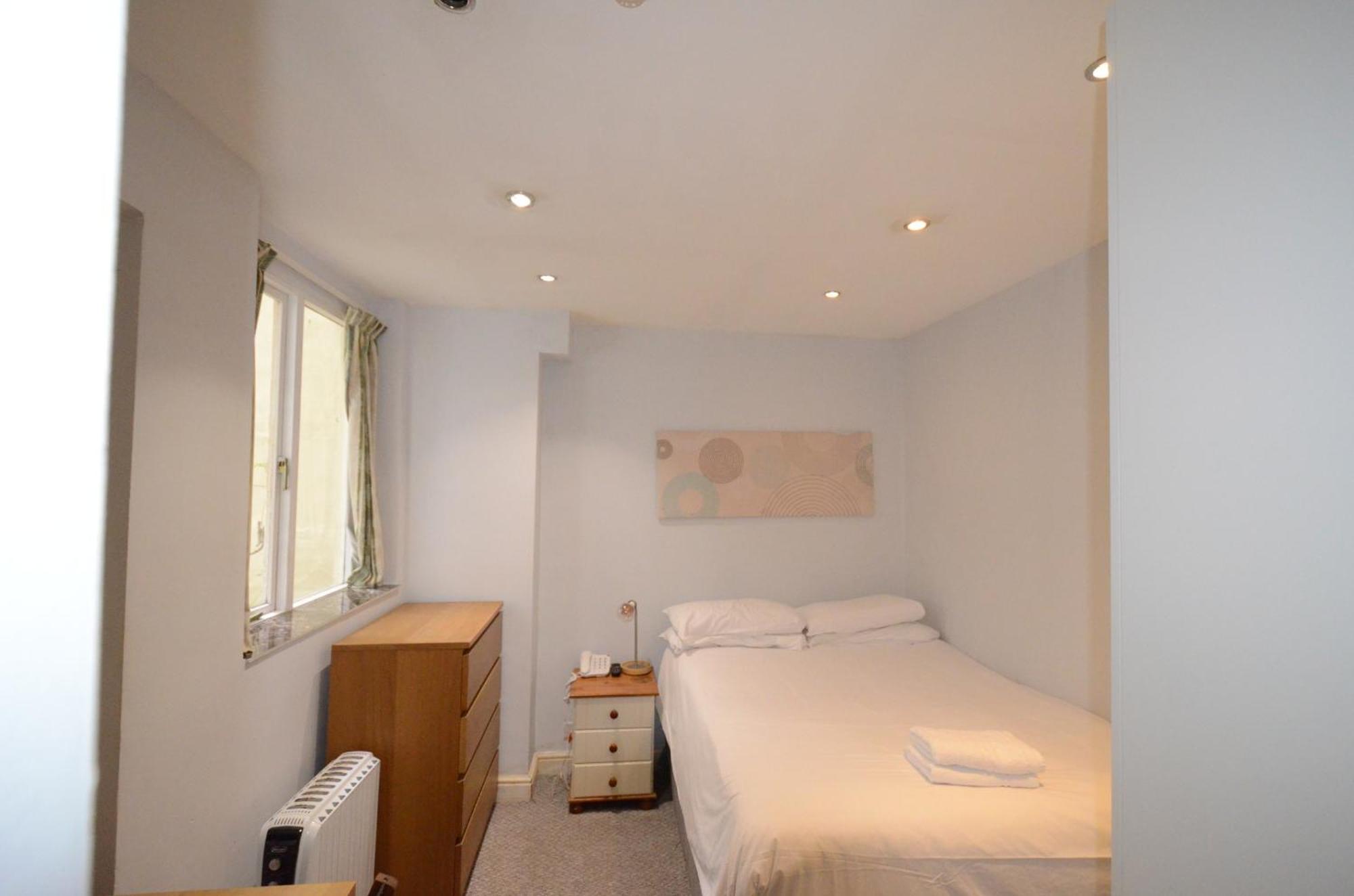 Chambre Simple Standard