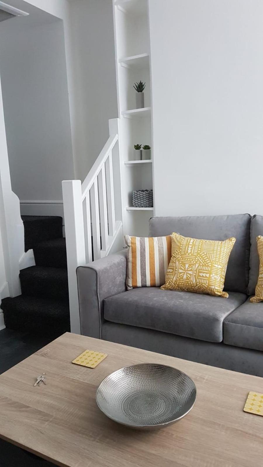 Three-Bedroom House,1641092438:JPEG
