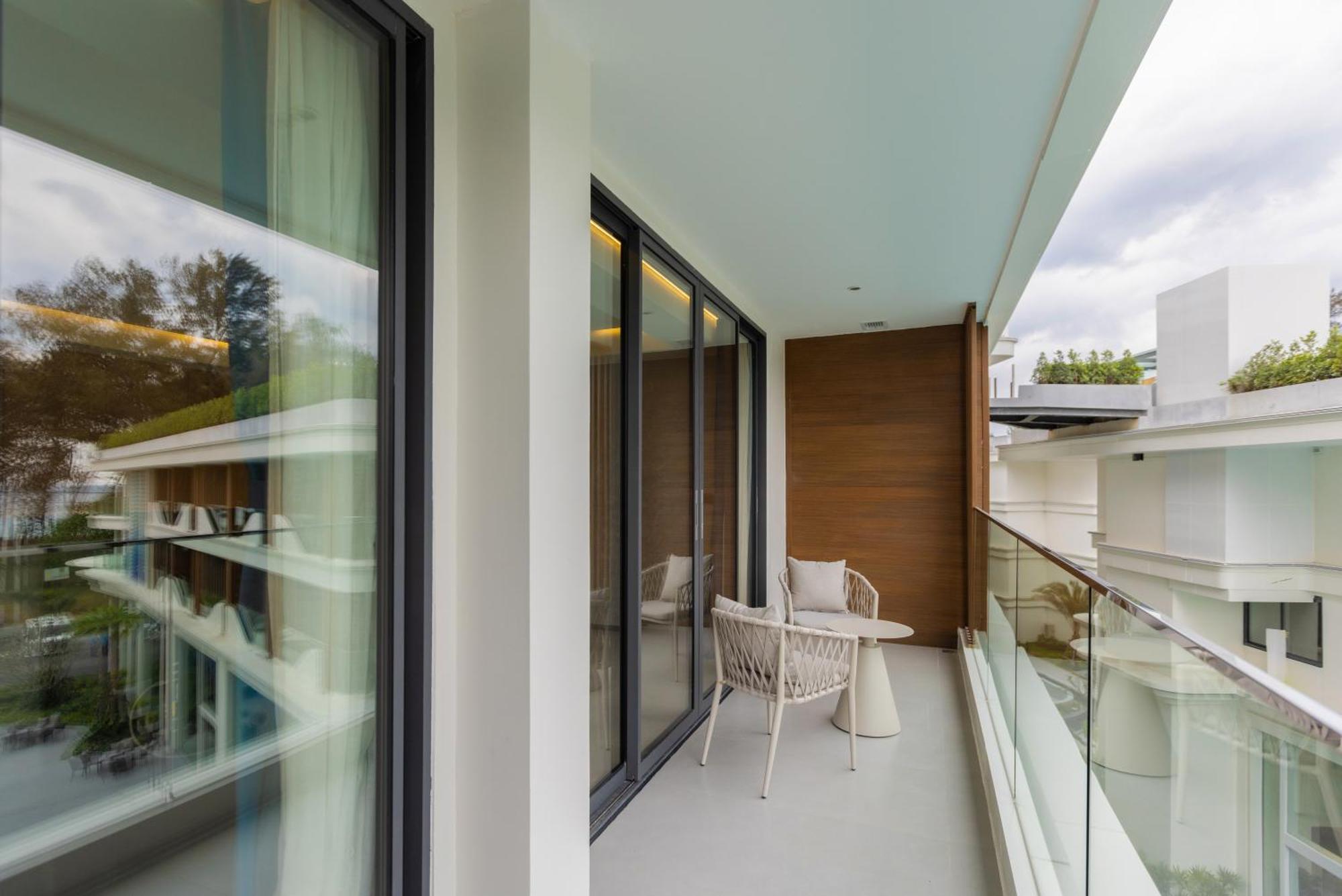 Suite Lit King-Size - Vue sur Mer