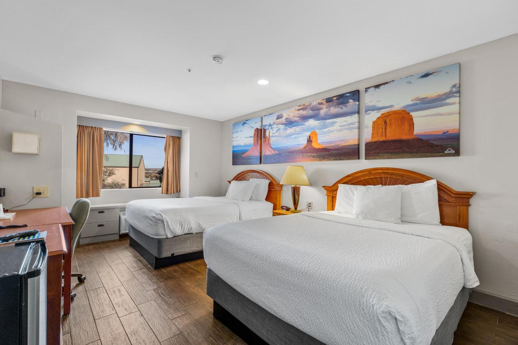 Queen Room with Two Queen Beds - Mobility Access/Non-Smoking