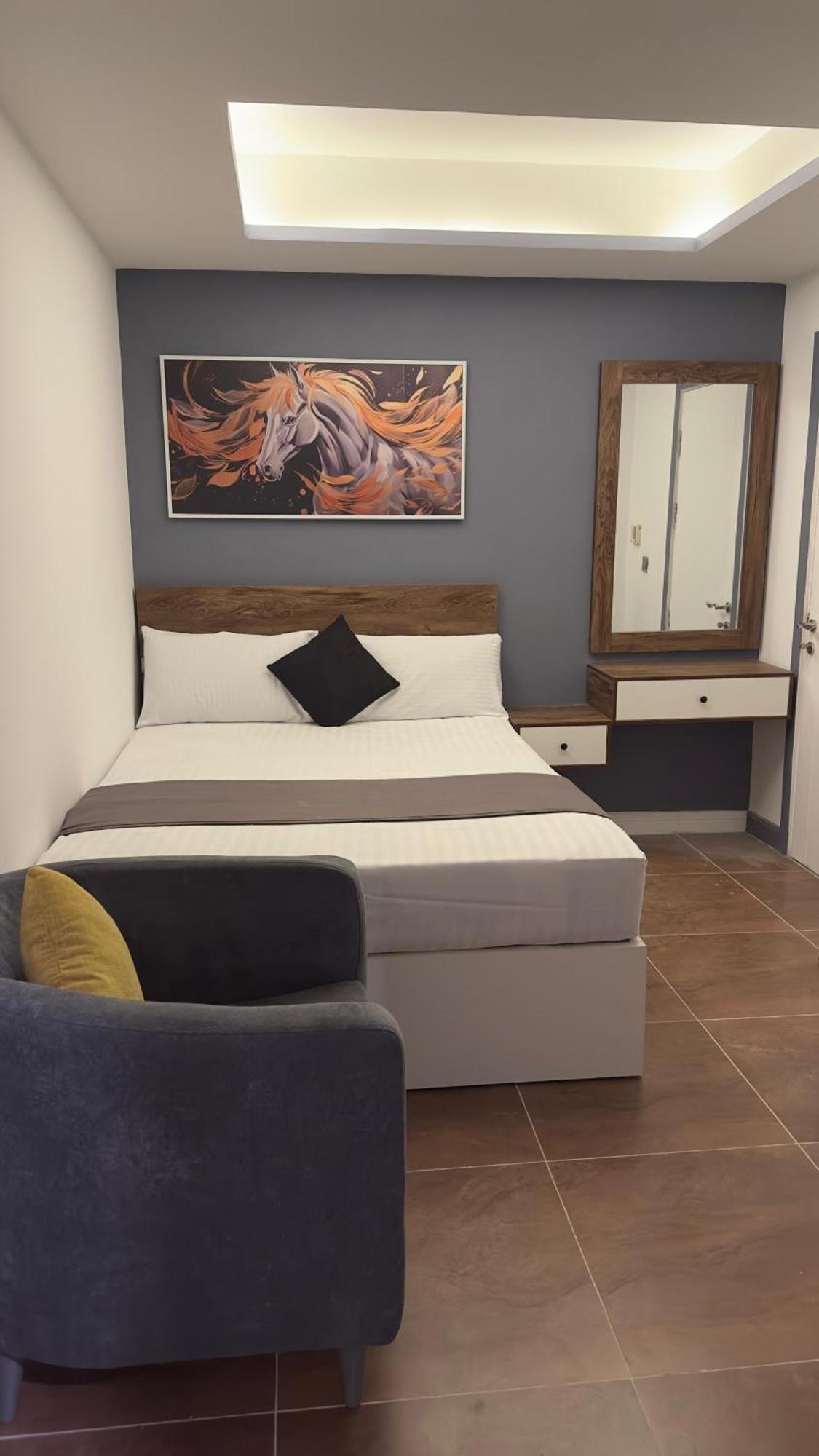 Family Two-Bedroom Apartment with View