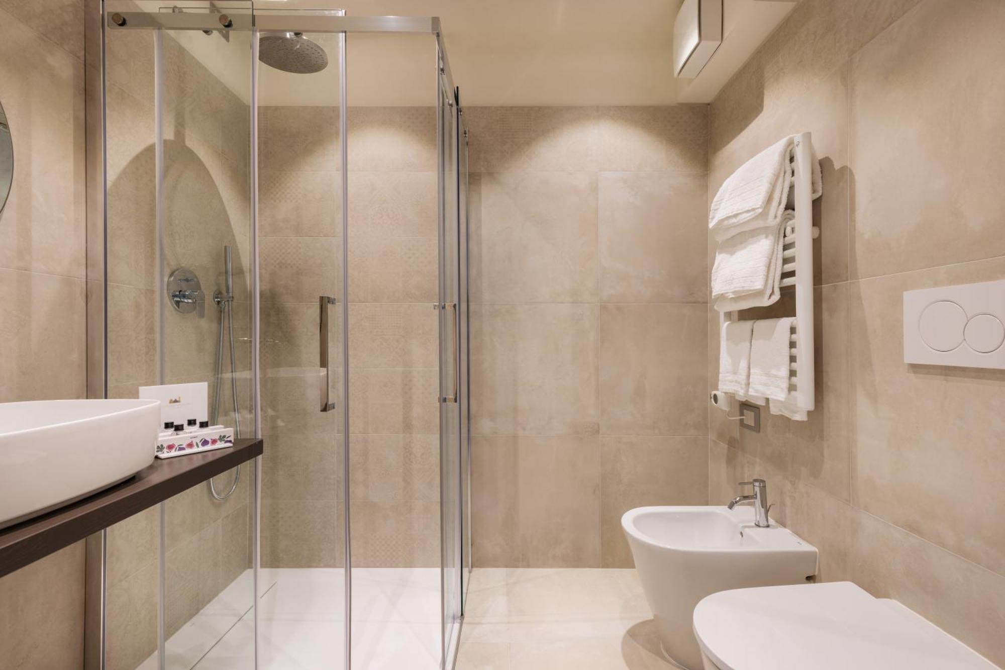 Double Room with Balcony and View