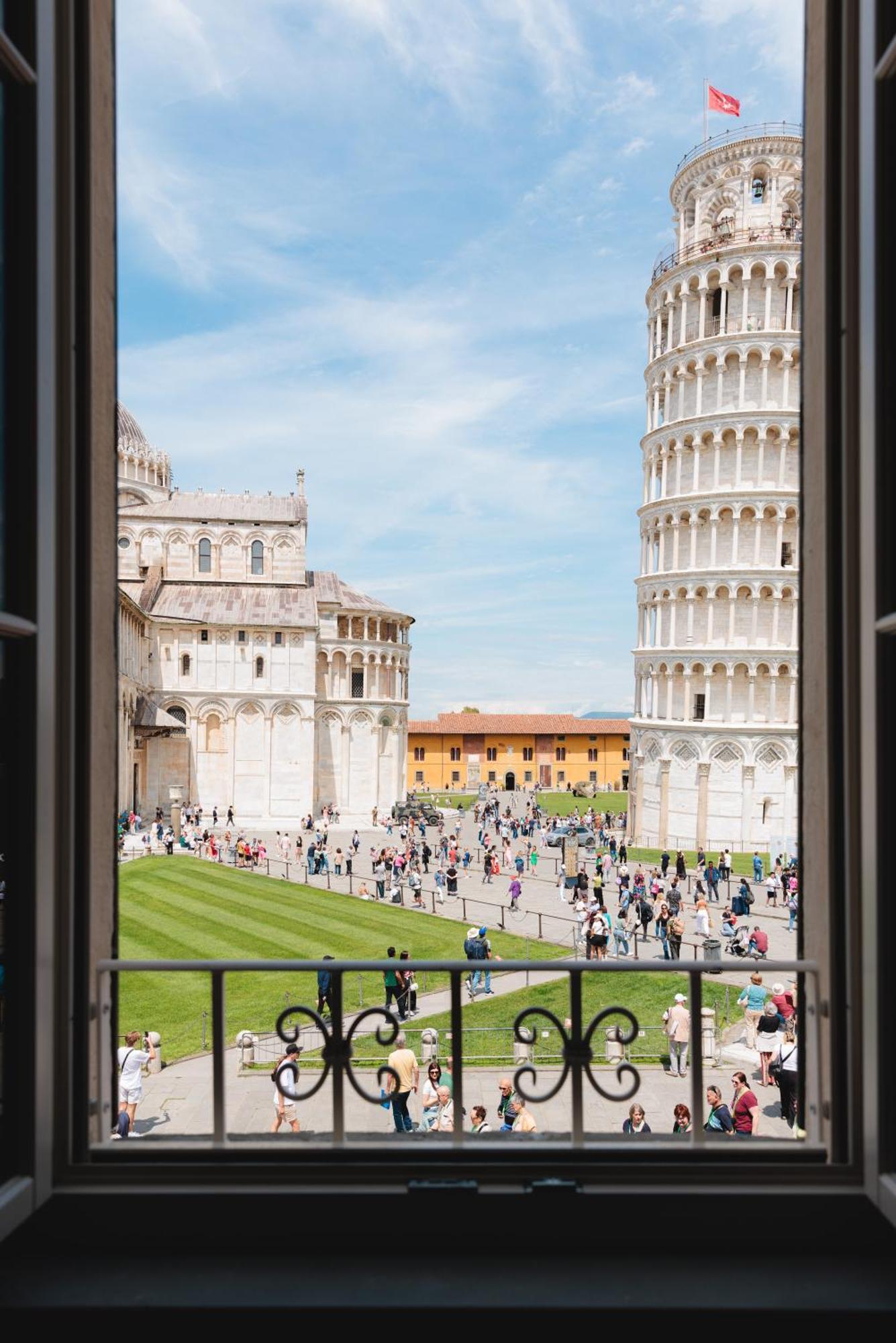 Single Room with View