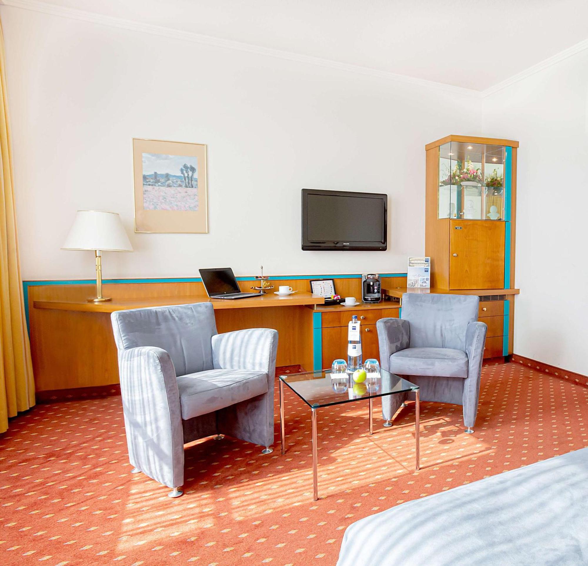 Superior Double or Twin Room with Extra Bed