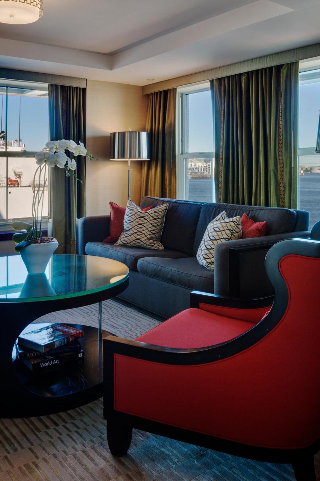 Harbor View King Suite