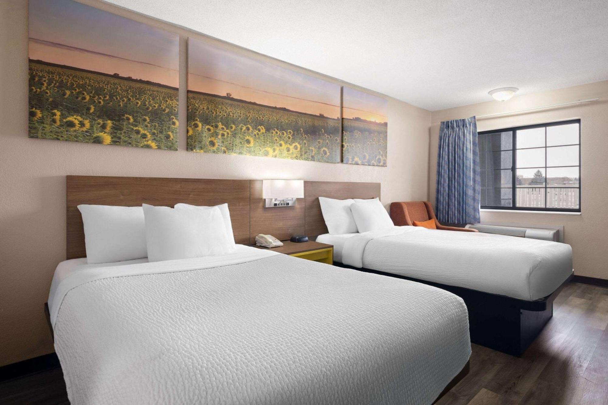 Deluxe Double Room with Two Double Beds - Non-Smoking