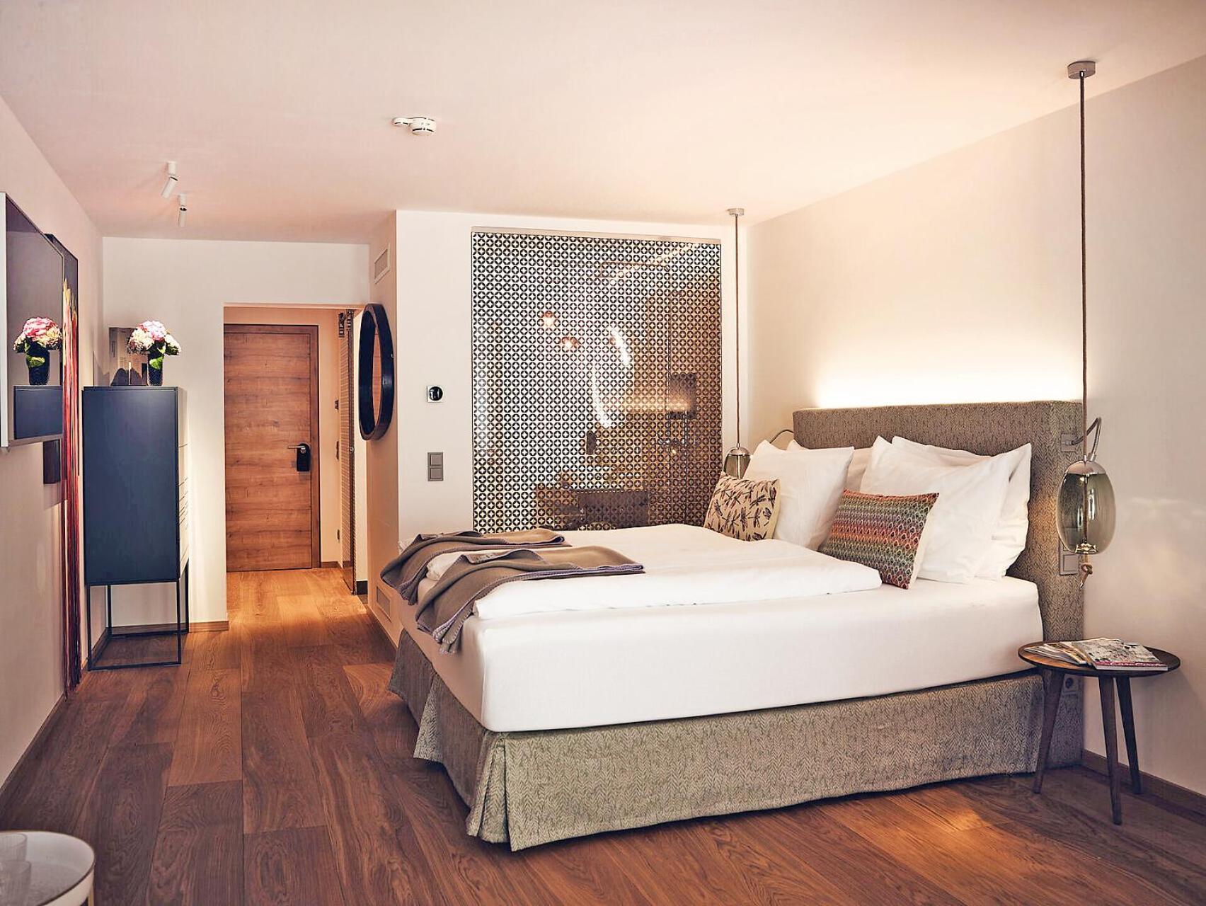 Superior Double Room with Lake View