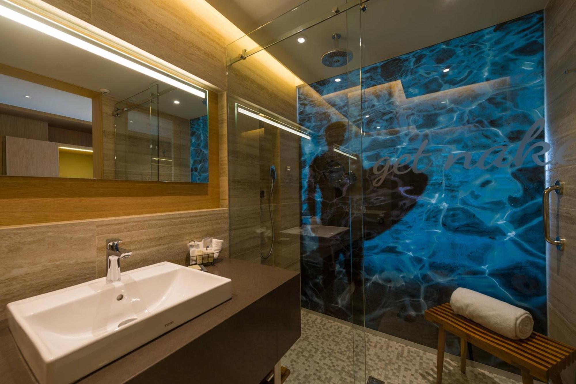 Chambre Double - Vue sur Port de Plaisance