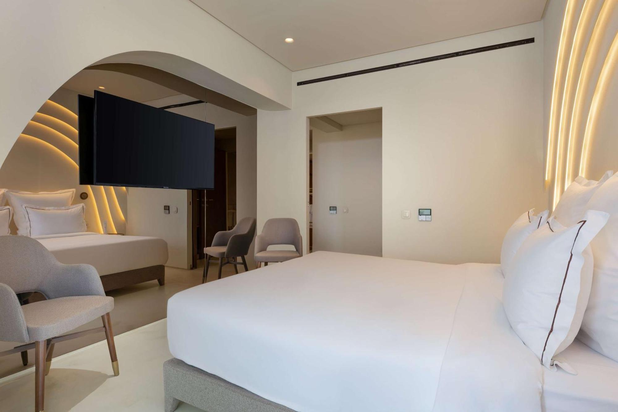 Chambre Lit King-Size Classique - Accessible aux Personnes à Mobilité Réduite