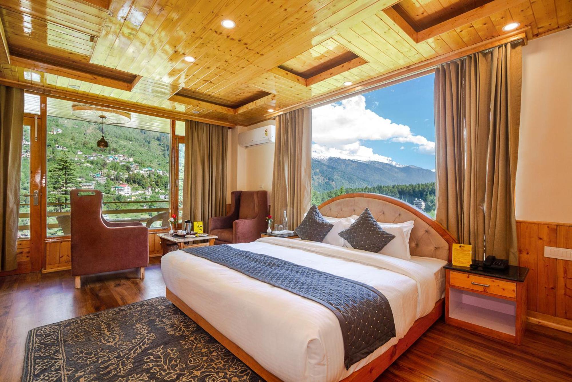 Superior King Suite
