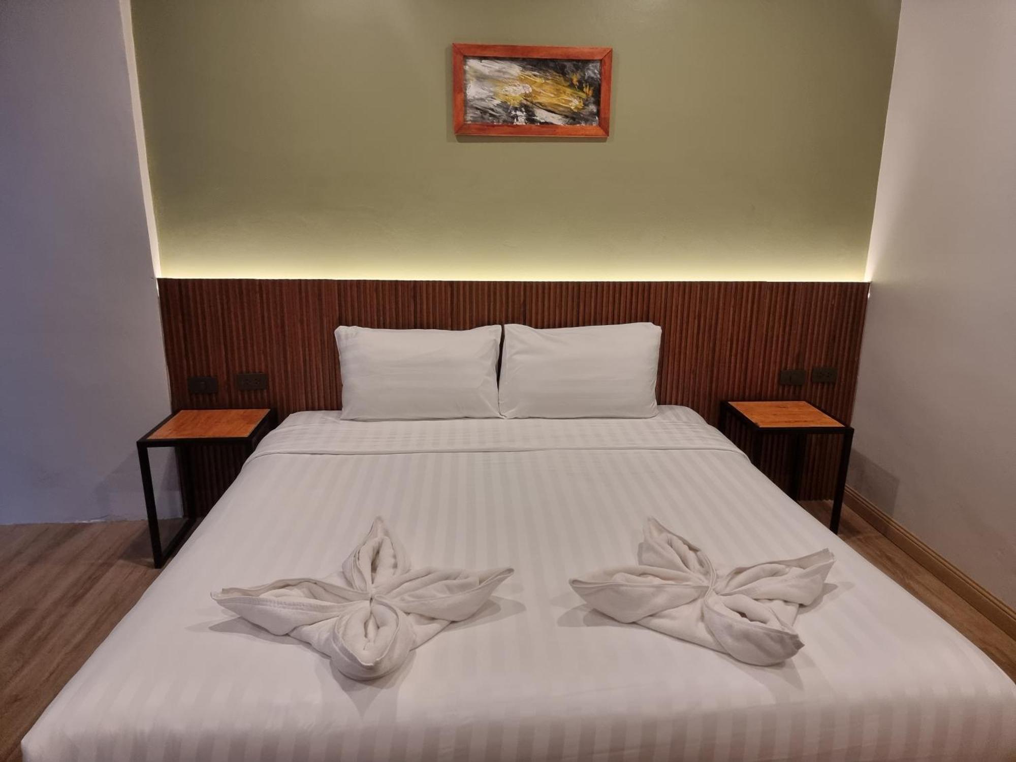 Superior King Room
