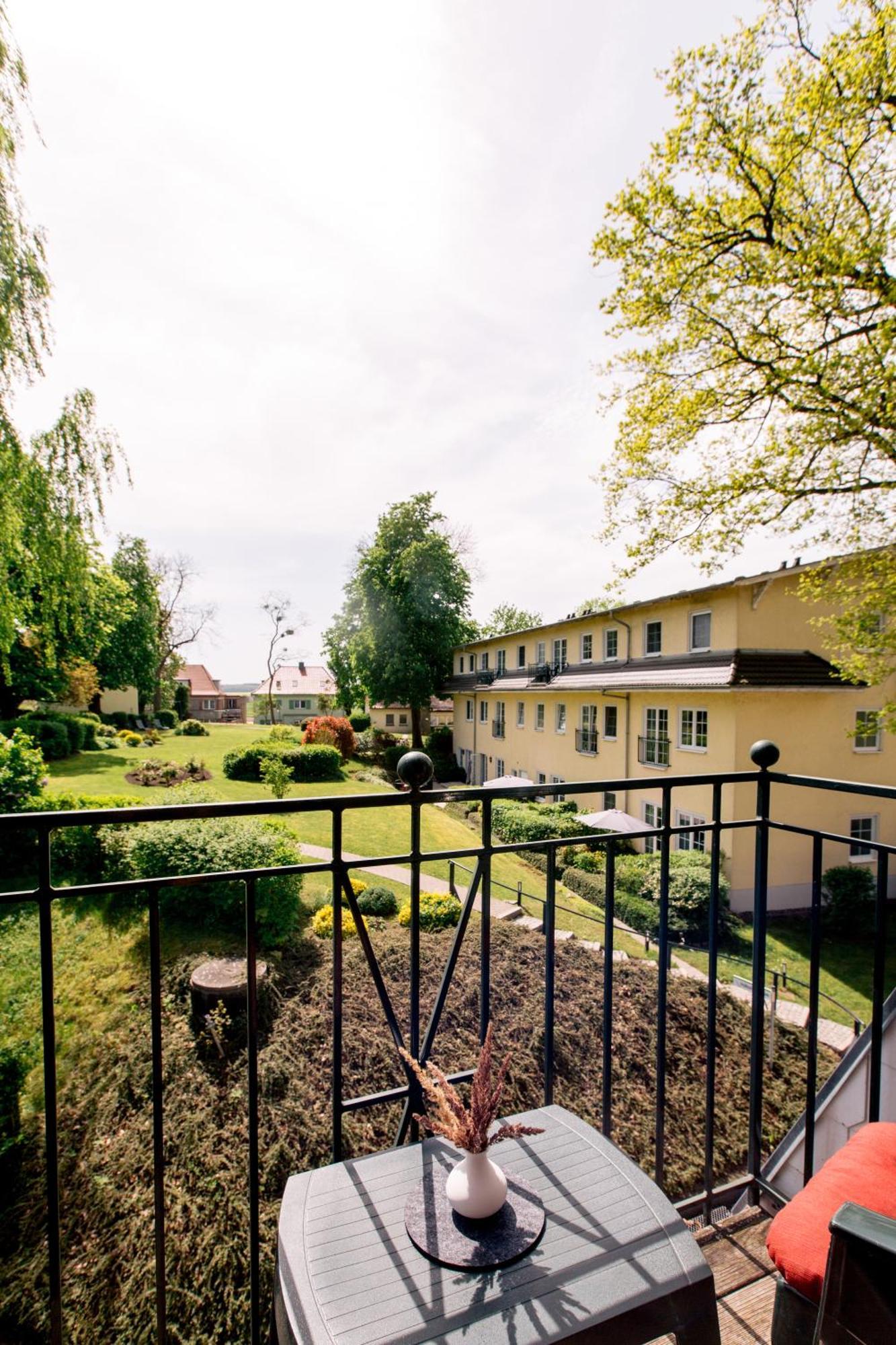 Apartment (2 Adults)