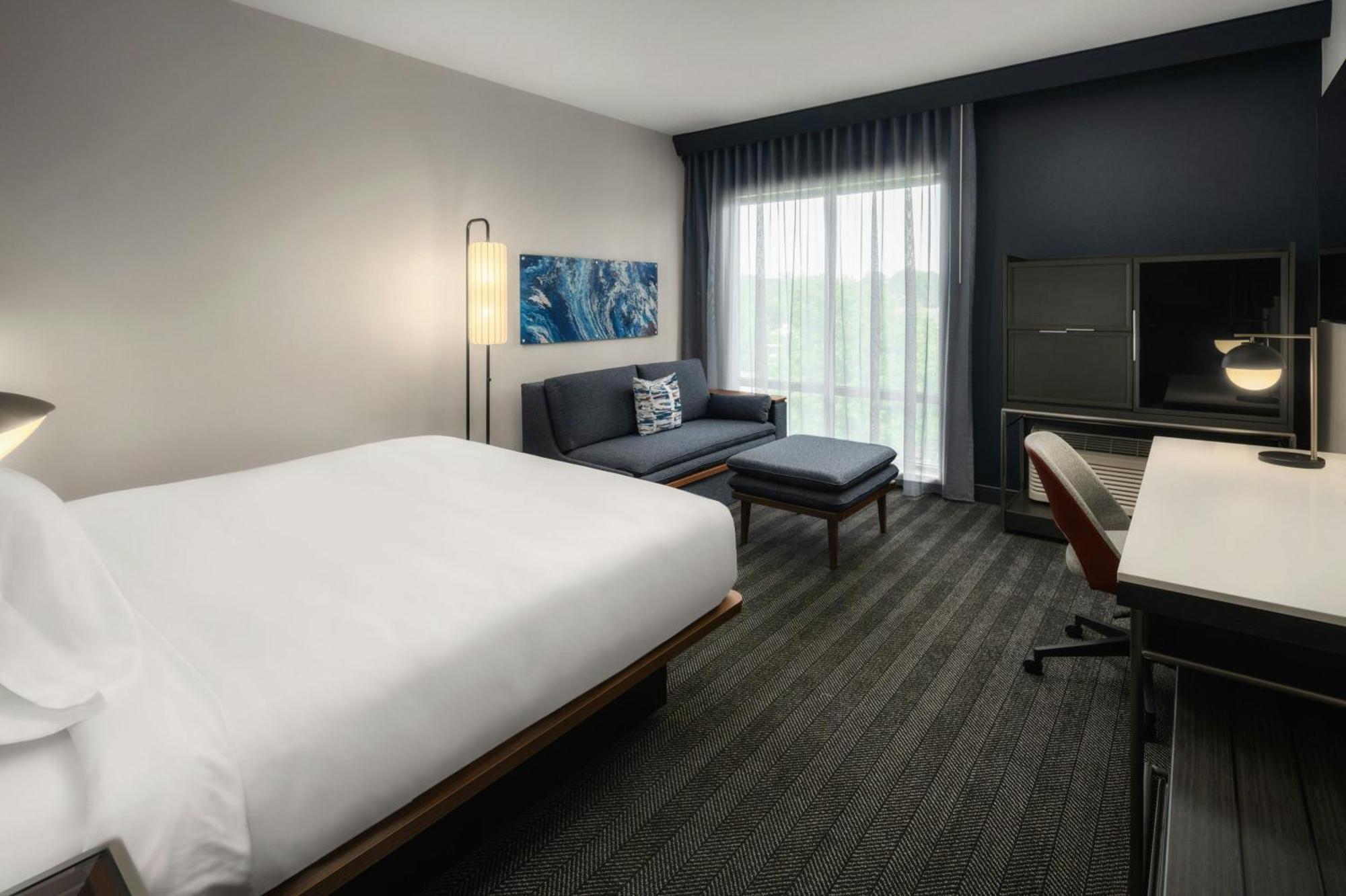 King Room with Sofa Bed