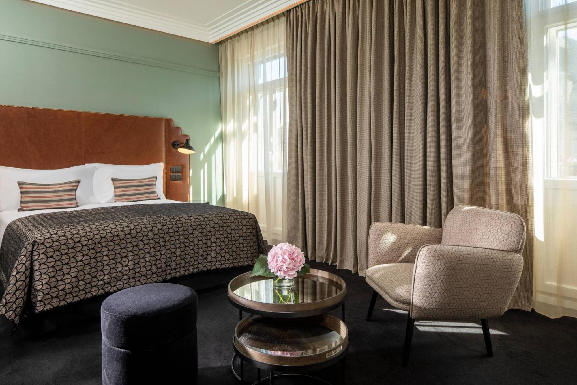 Prestige Room balcony