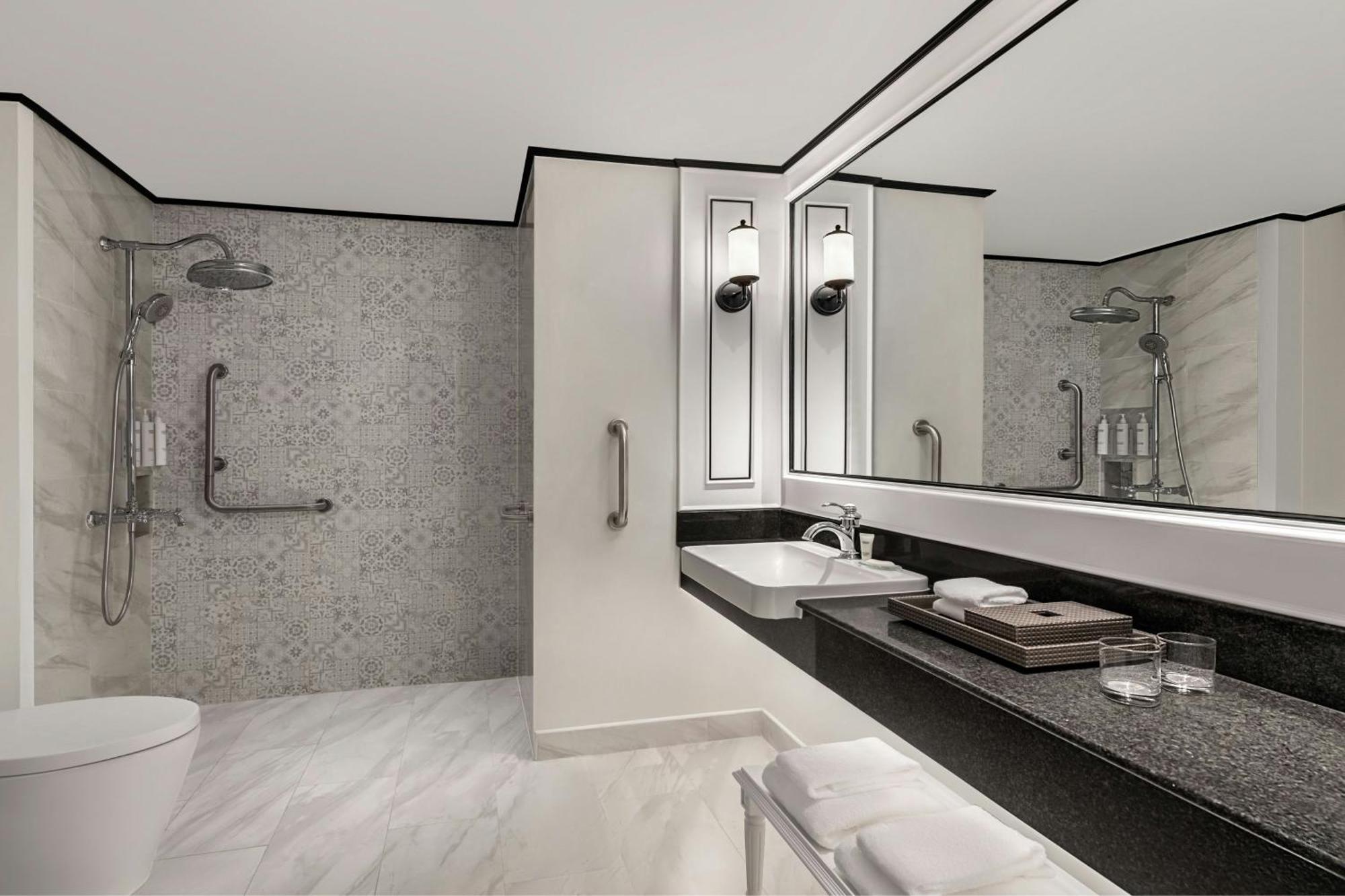 Premium Guest room 2 Twin or Single Beds City view