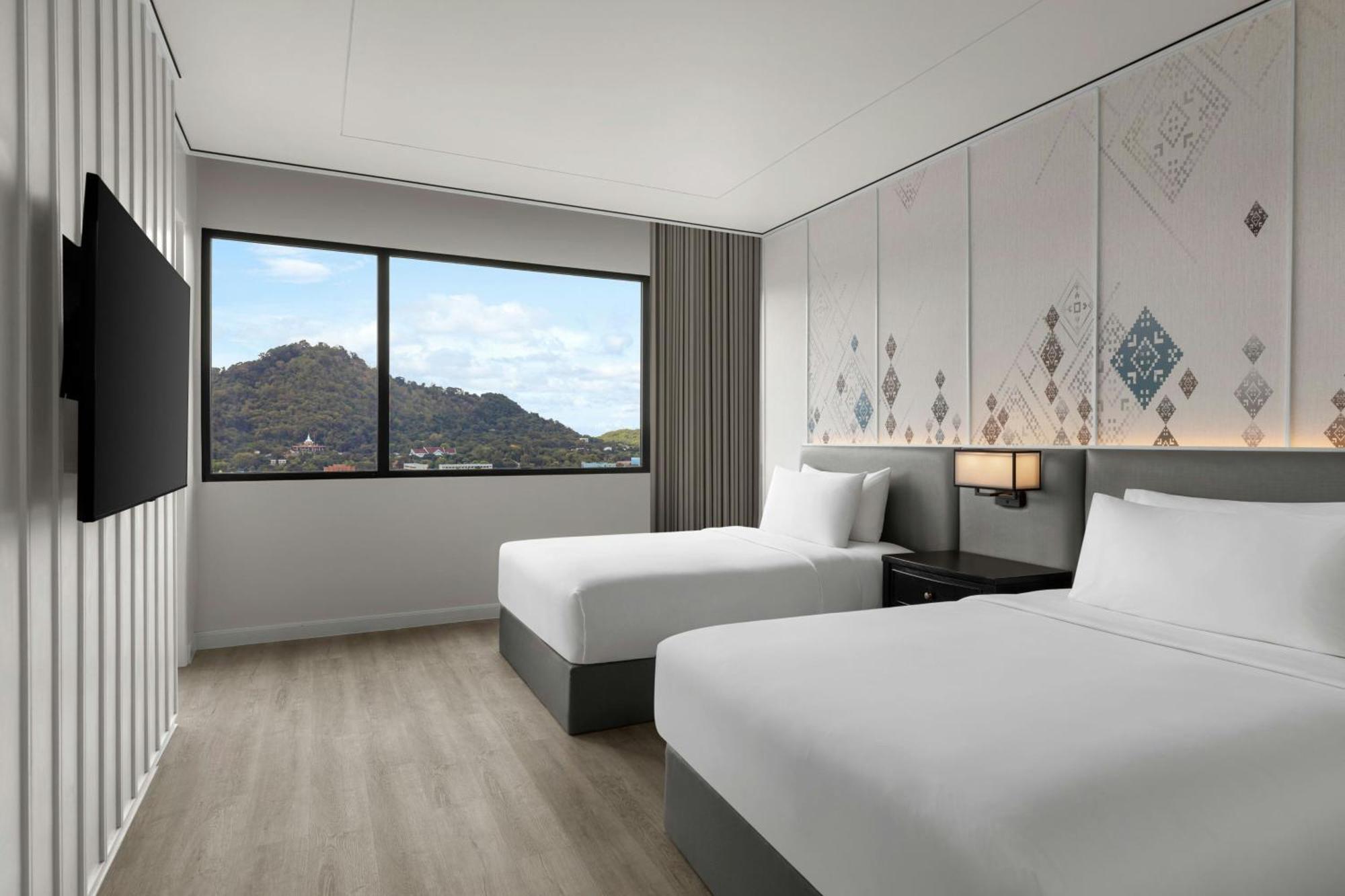 Executive Twin Suite City View