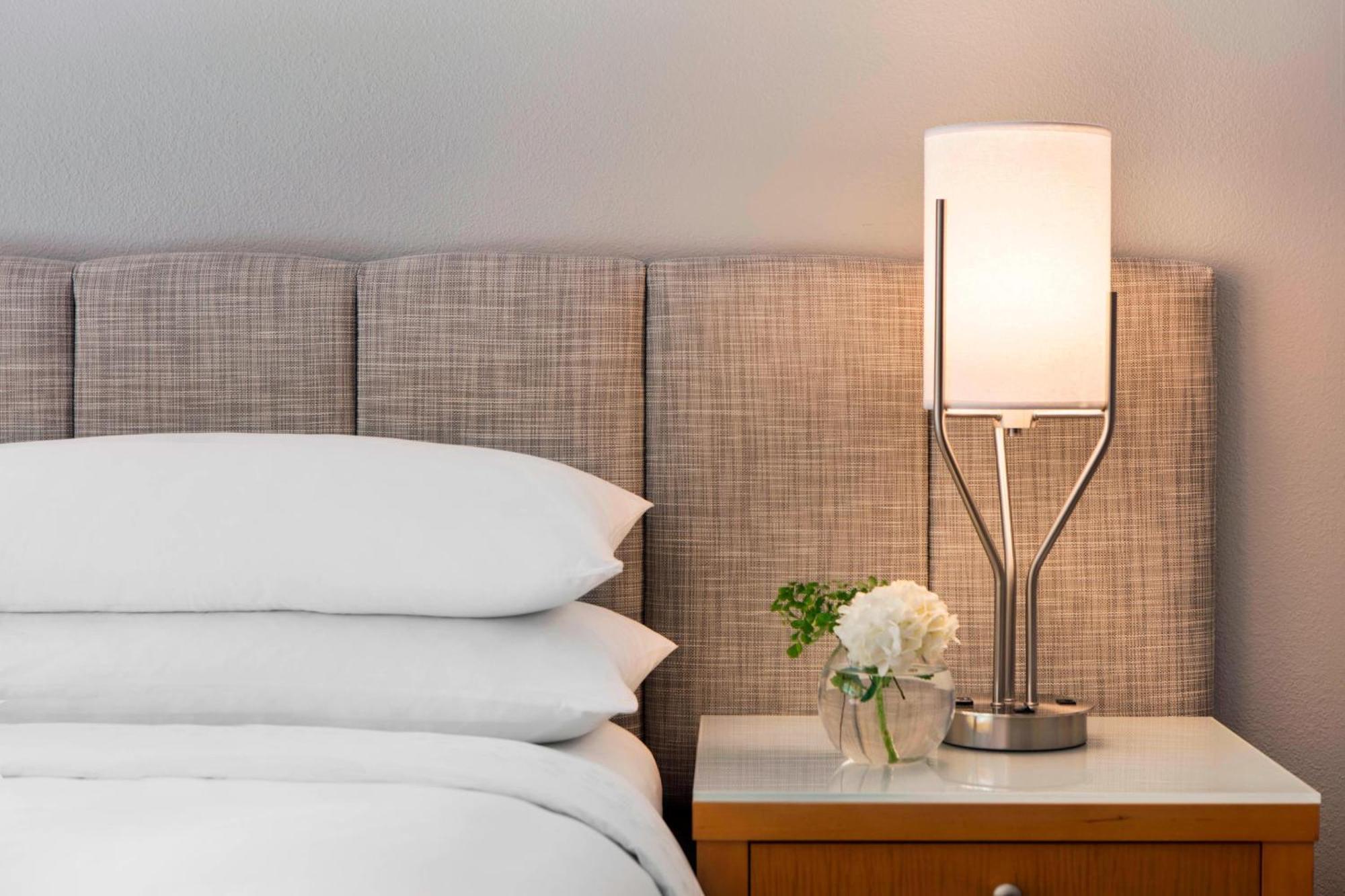 Suite Junior con cama extragrande y vistas a la montaña - Sin suplemento del complejo