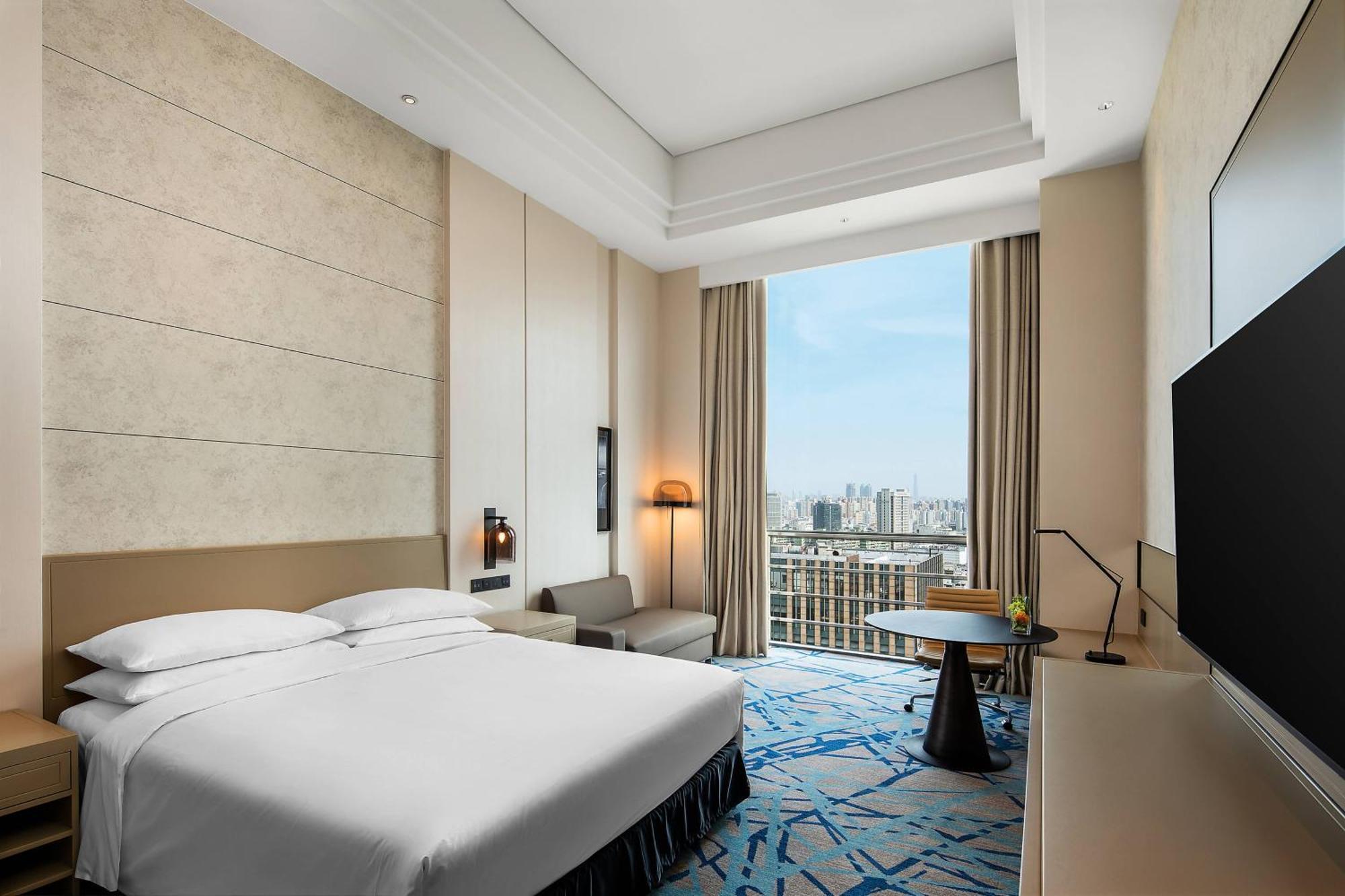 Club Suite,1643170137:JPEG