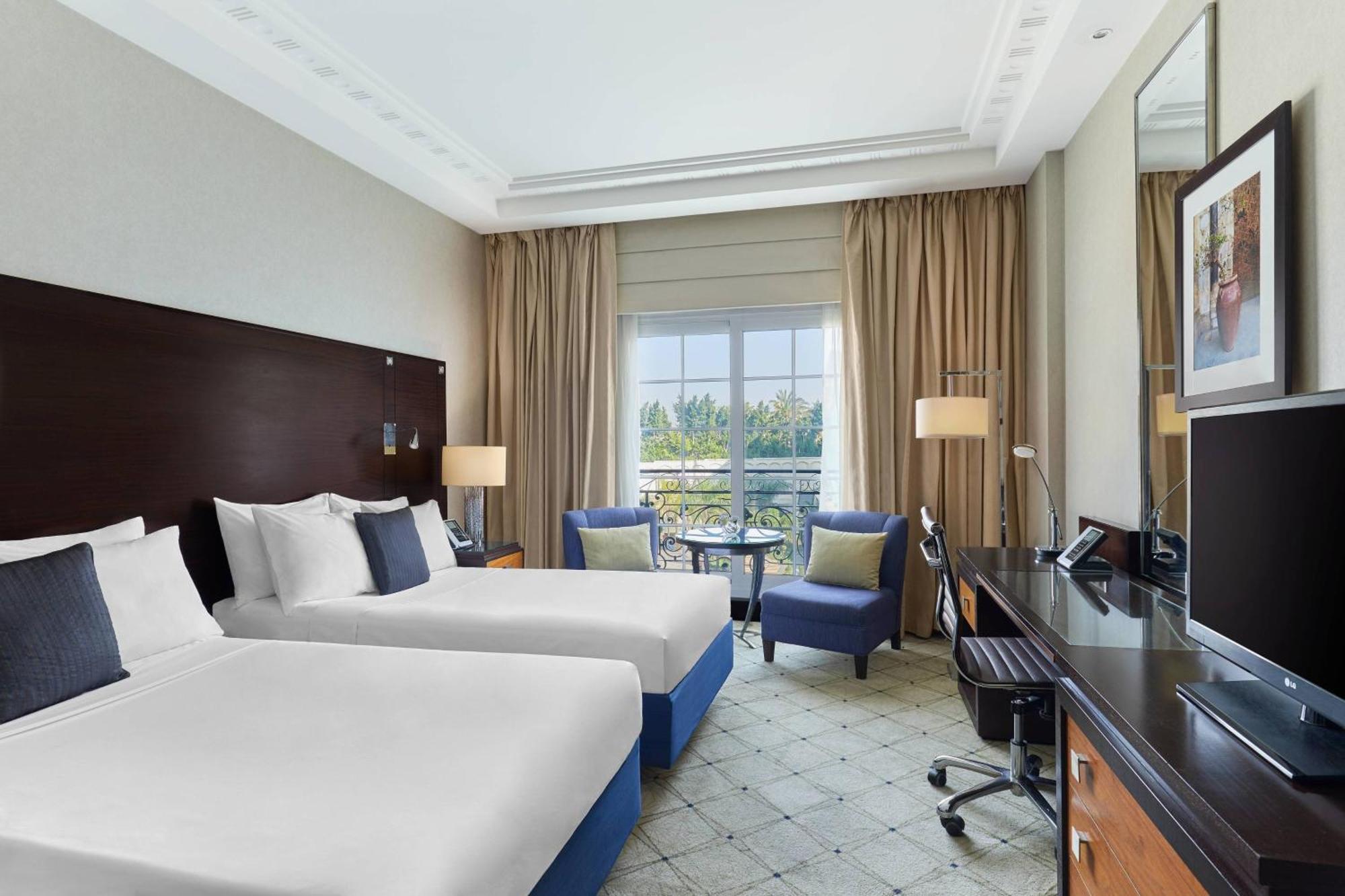 Deluxe Guest Room 2 Twin Beds