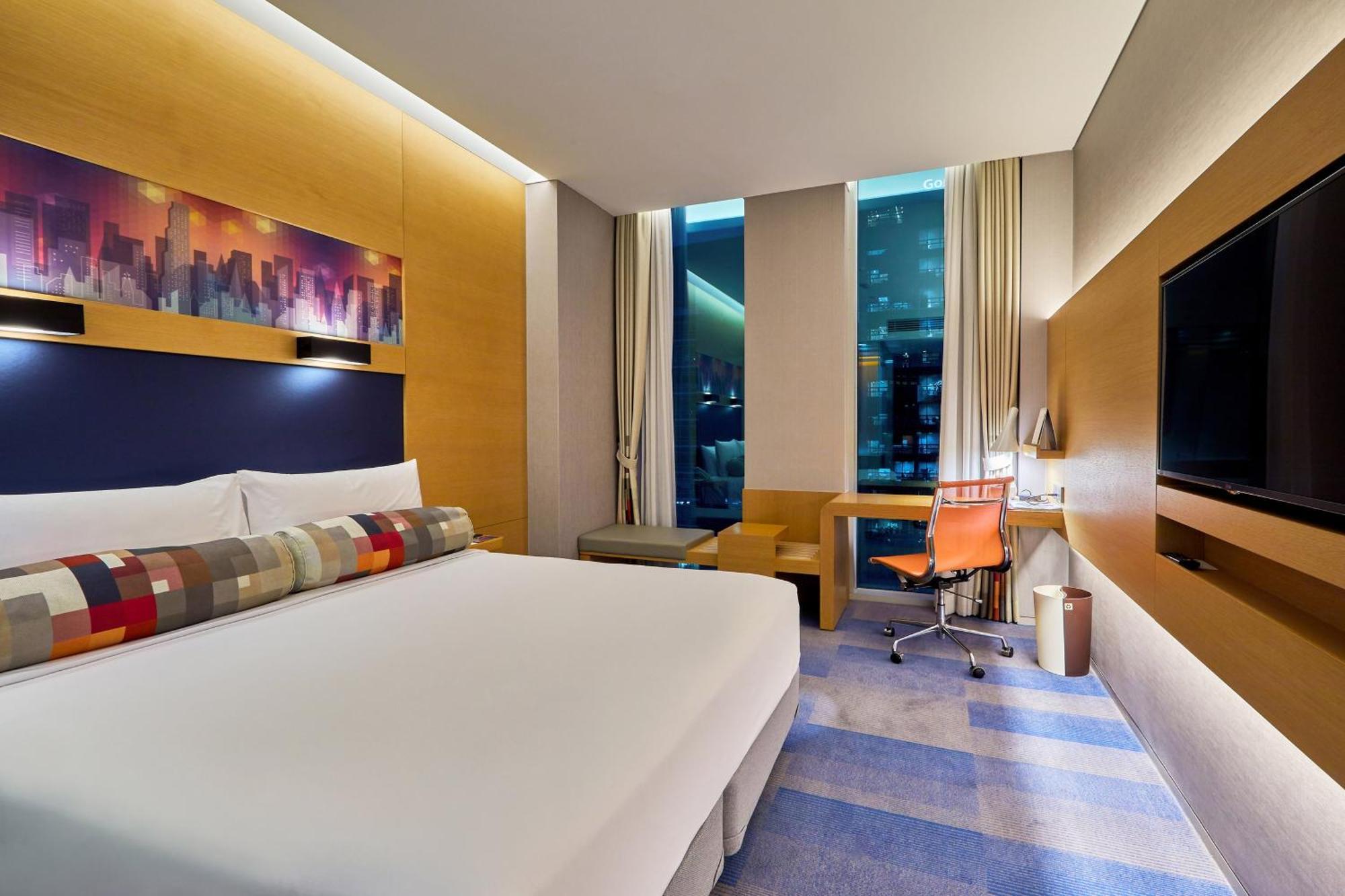 Chambre Lit King-Size Chic Urban Hollywood - Vue sur Ville