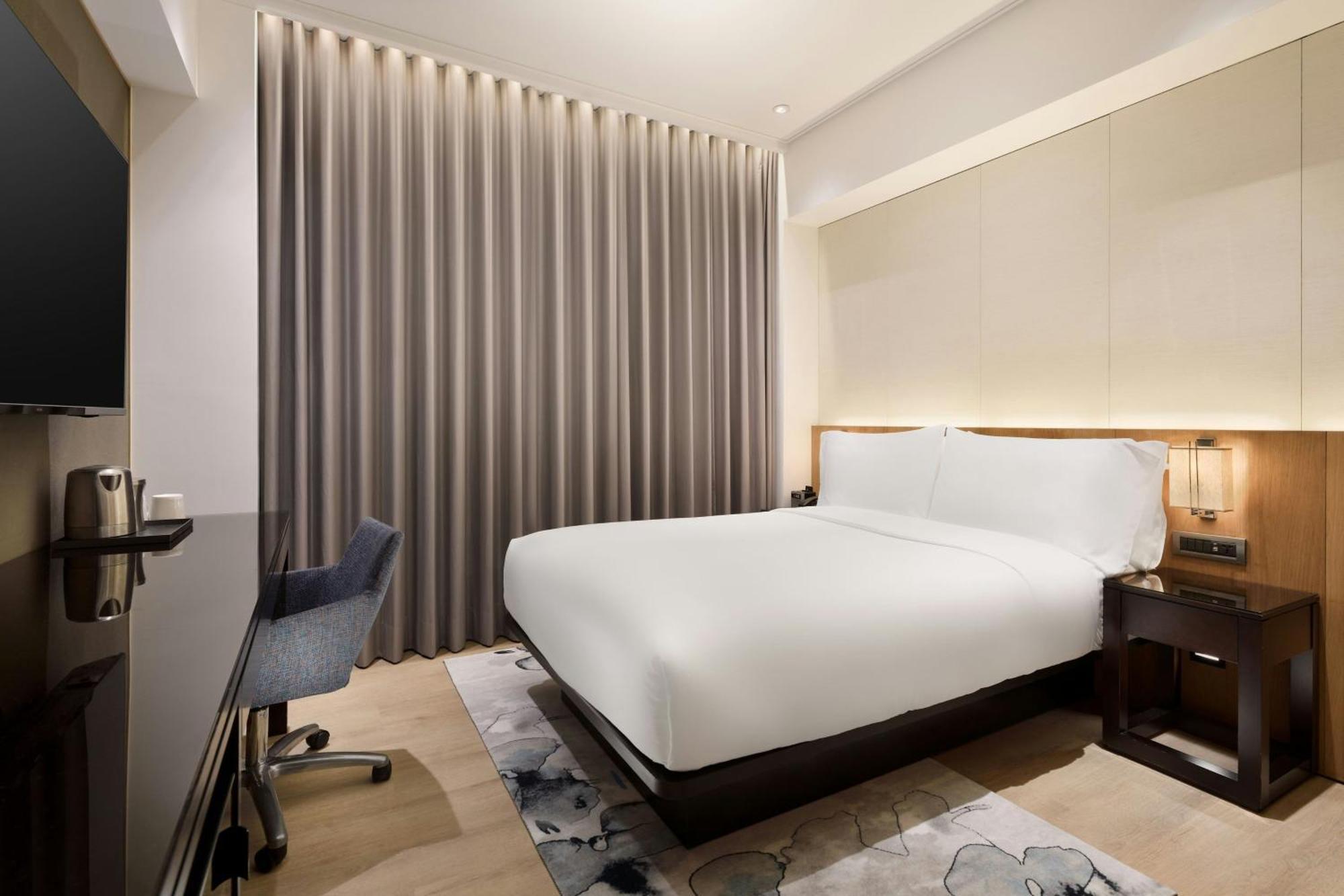 Accessible Room Guest room 1 Twin or Single Beds No view,1643185600:JPEG