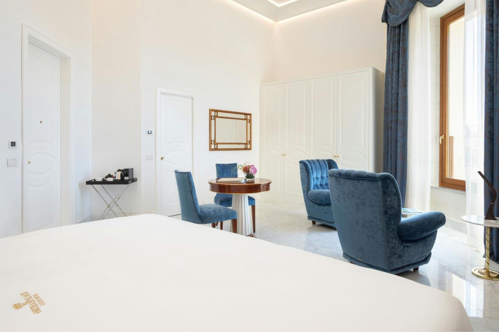 Chambre King Deluxe- Vue Partielle sur Mer