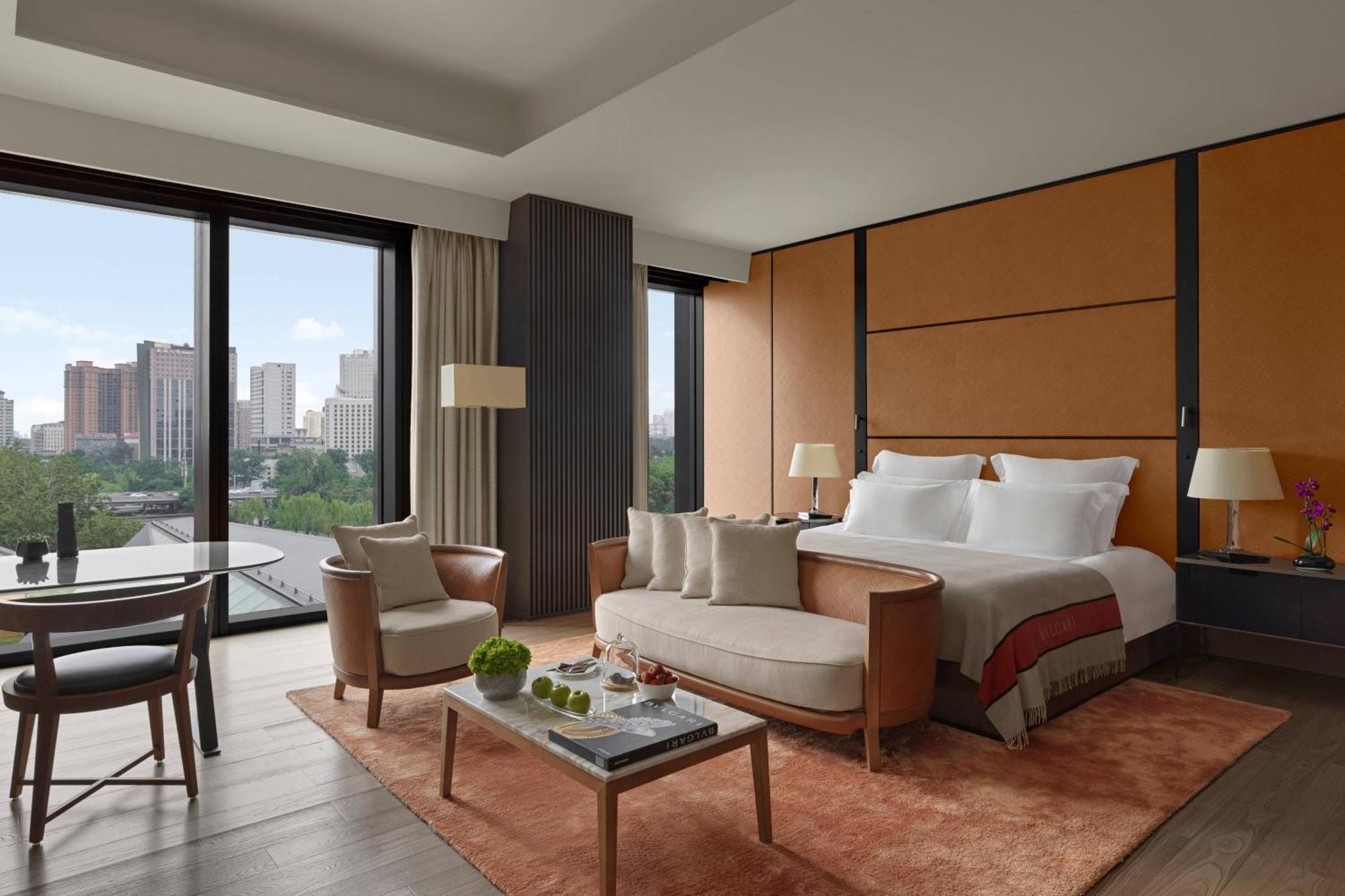 Deluxe Room with One King Bed and City View (Free Mini-bar soft drinks & beers + 1.9 mi pick-up or drop-off service + Berluti shoe shinning & pressing service)