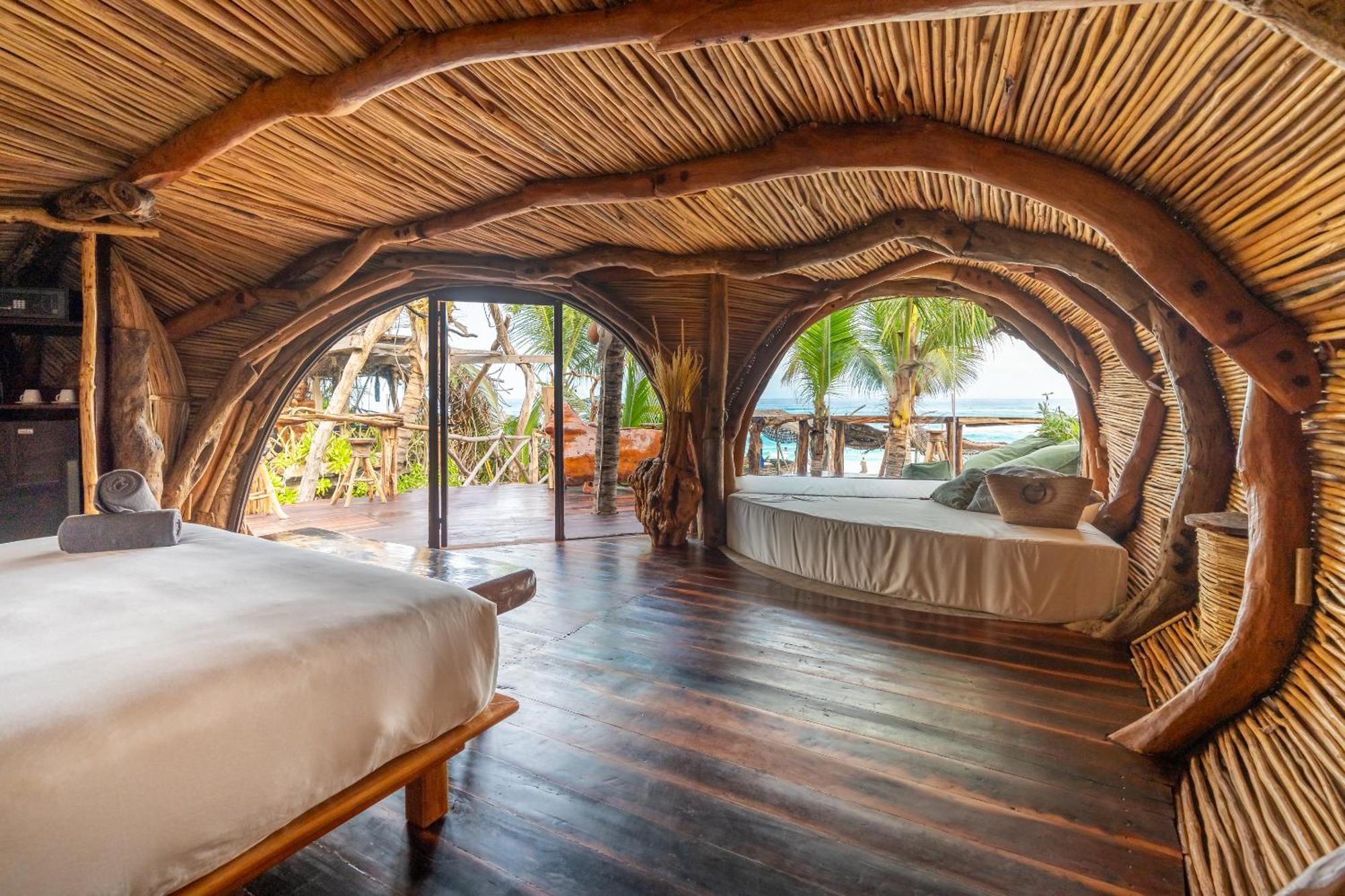 King Suite Sea View