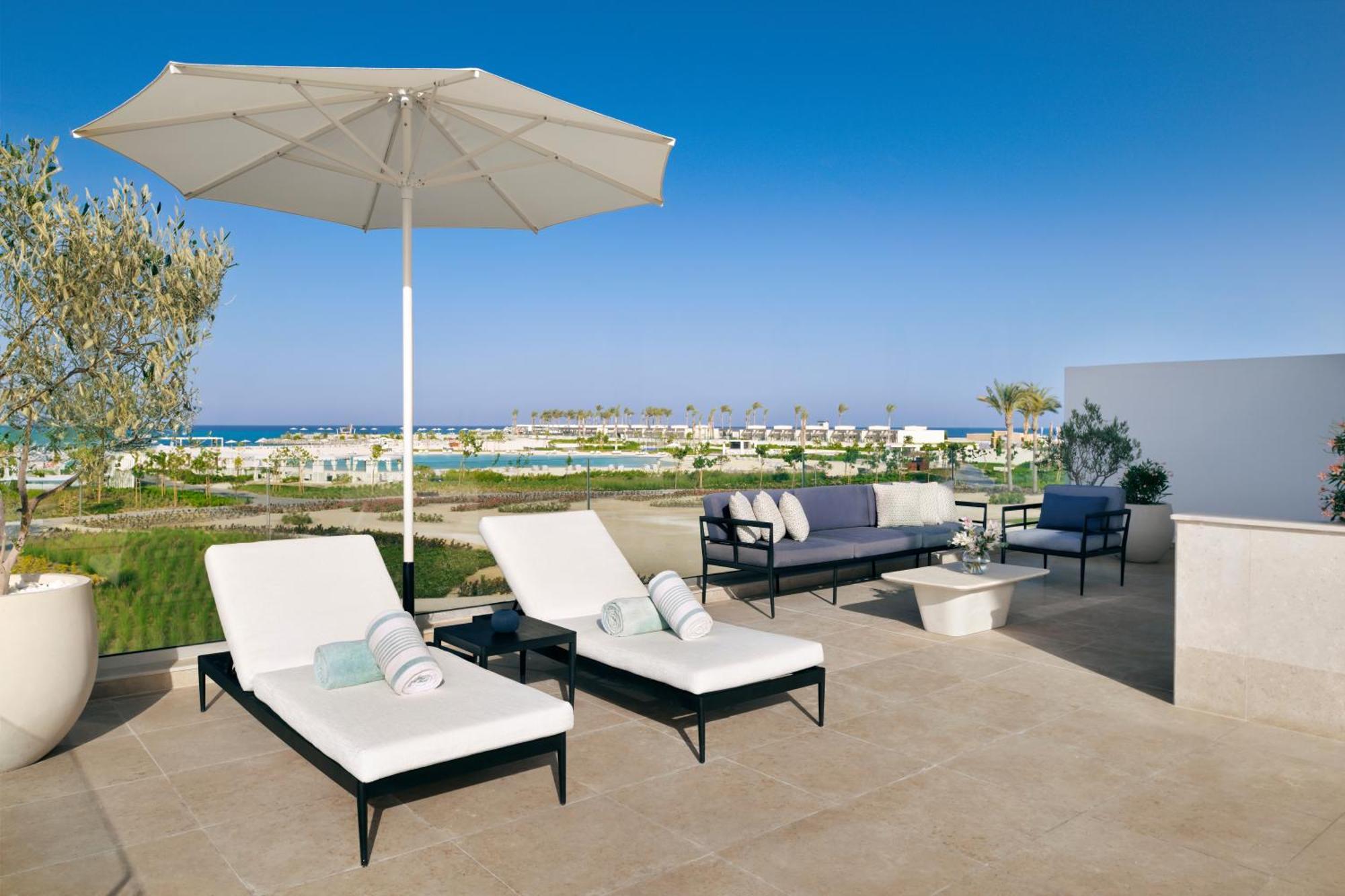 Premium Suite One Bedroom Sea View