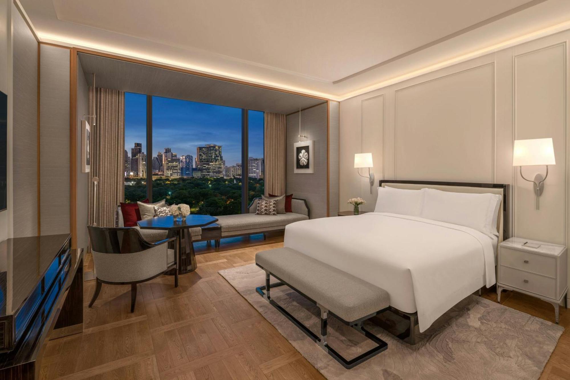Deluxe King Room with Park View,1643369303:JPEG