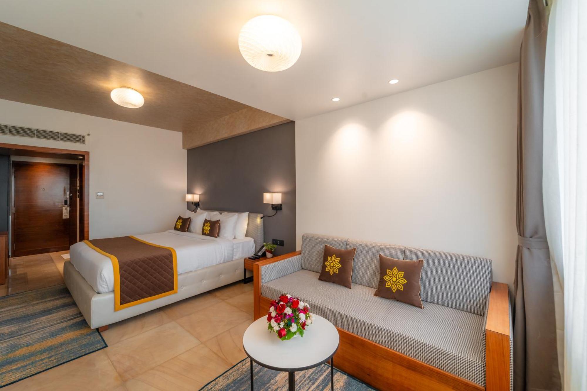 Deluxe King Room