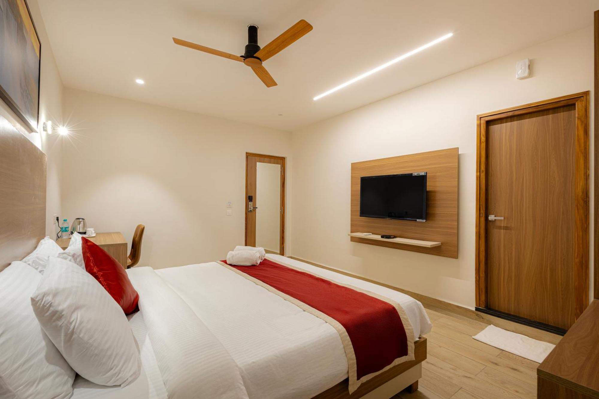 King Room,1643718313:JPEG