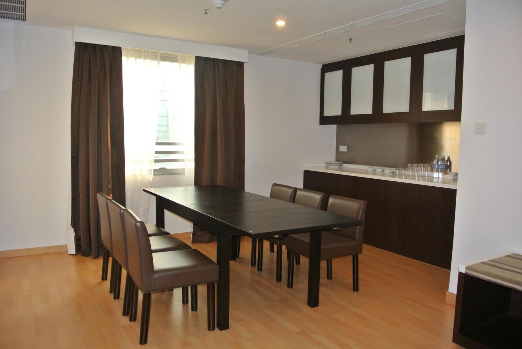 Executive Suite One Double Bed