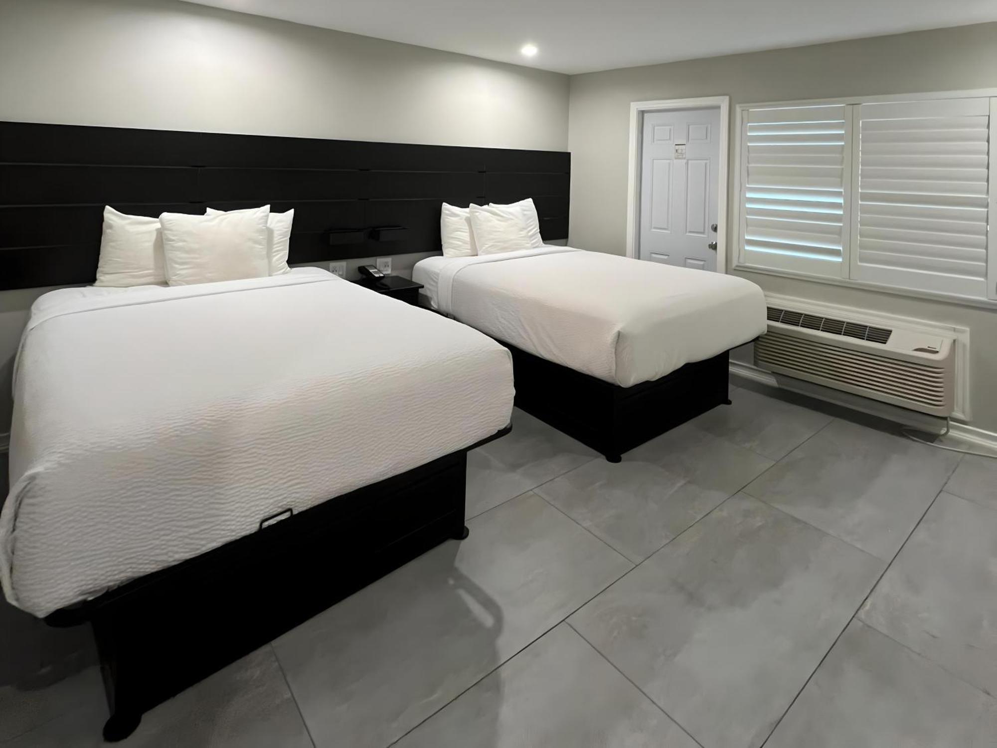 Quarto Deluxe com 2 Camas Queen-Size