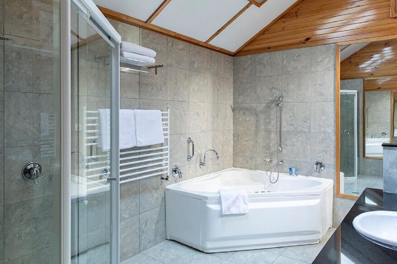 One-Bedroom Villa