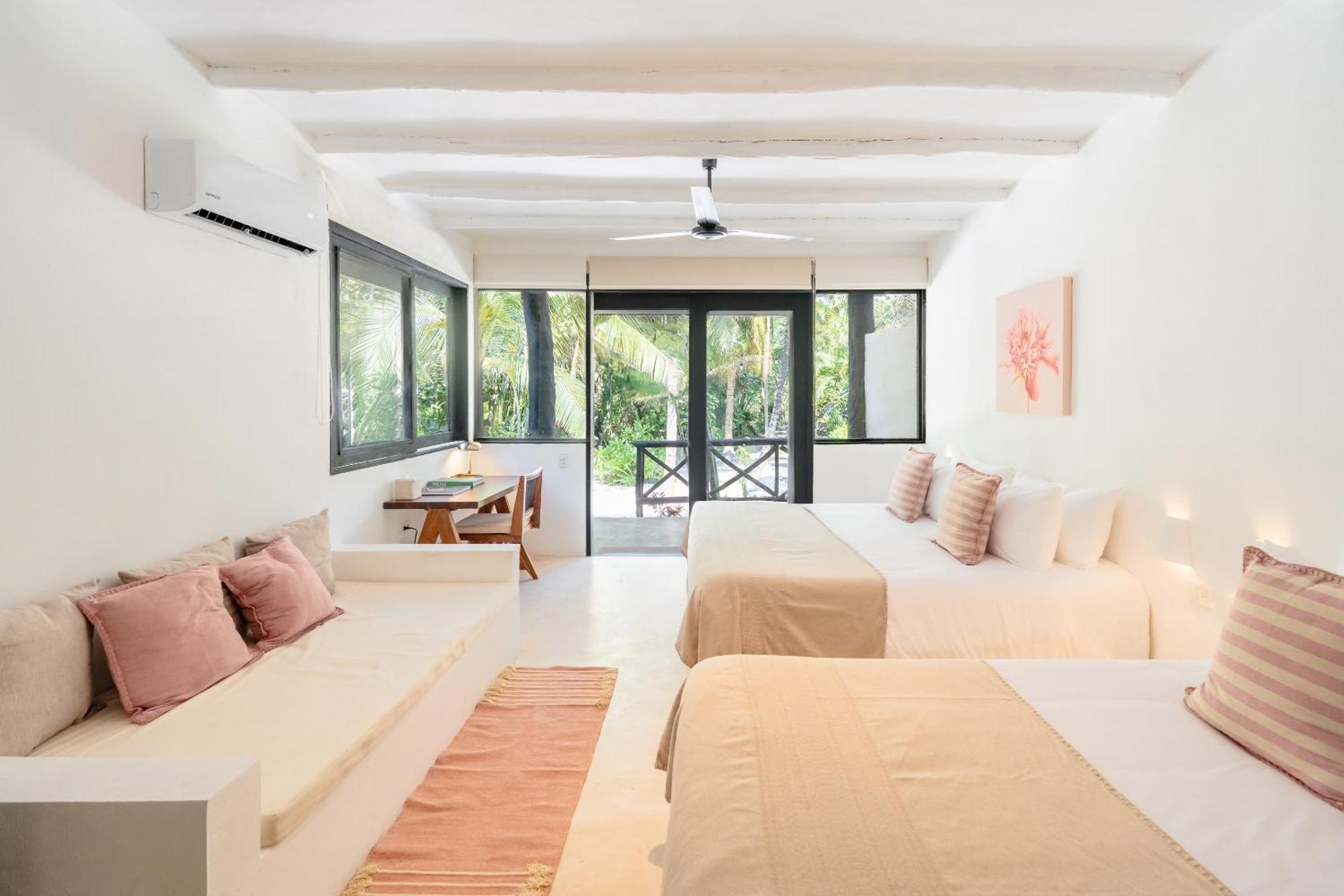 JUNGLE LOFT DOUBLE KING