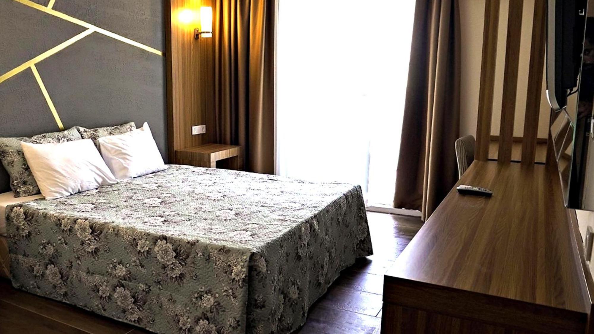 Standard Double Room,1644012517:JPEG