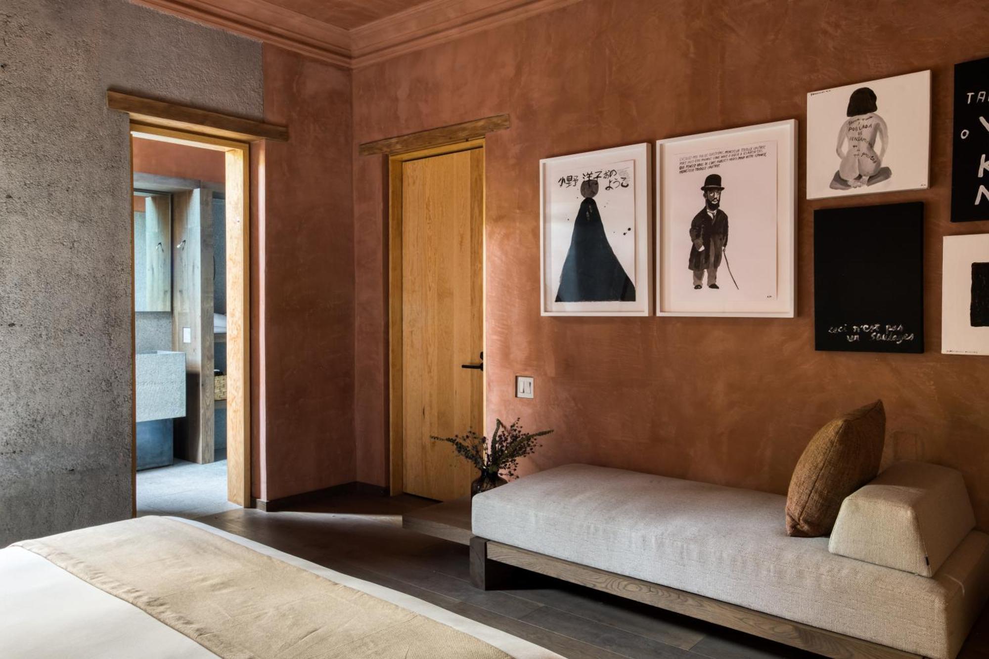 Standard Suite
