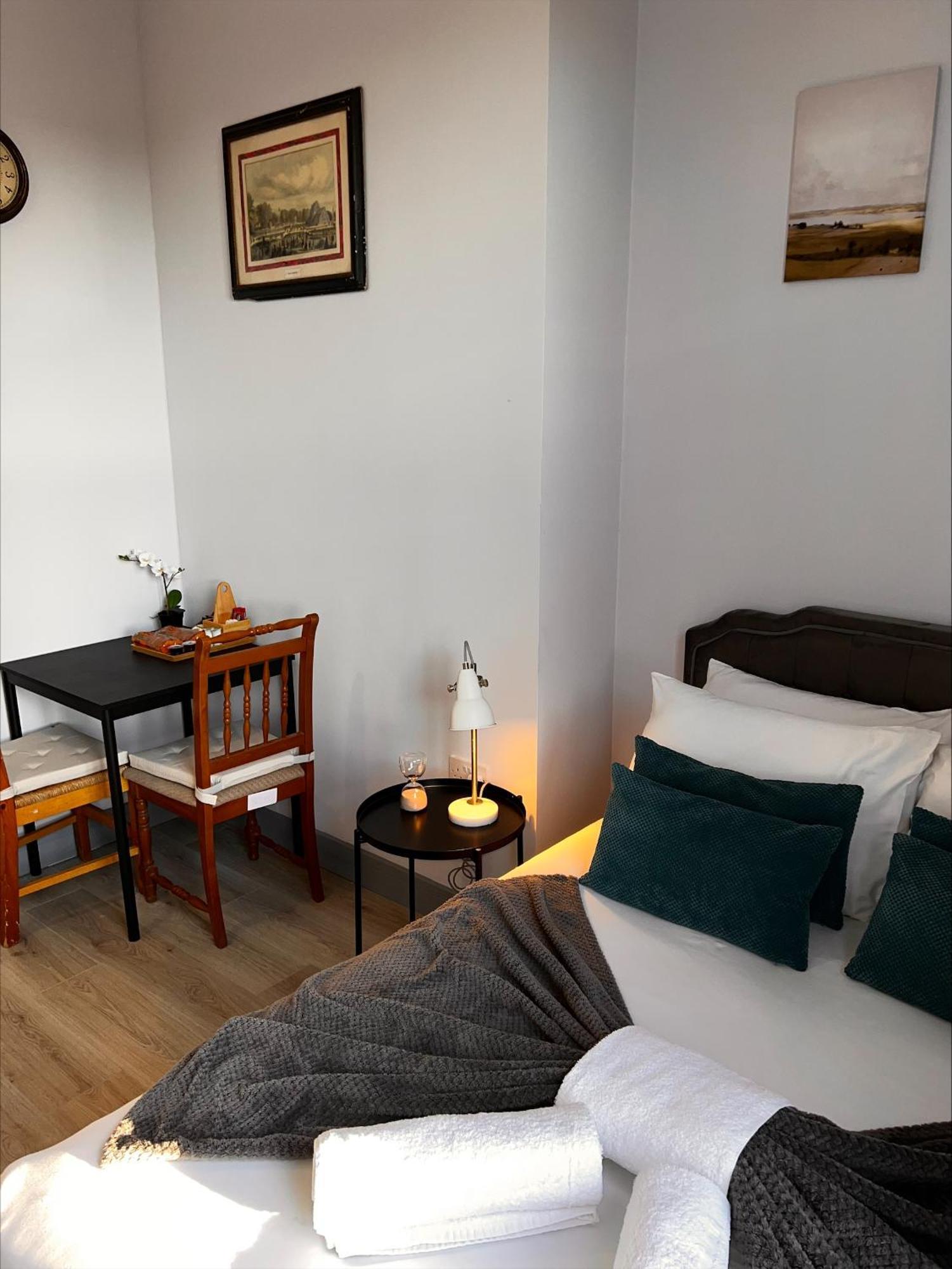 Superior Double Room,1644141893:JPEG