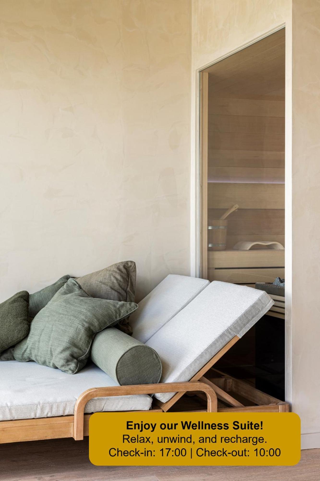 Wellness Suite check 5PM Pet Room