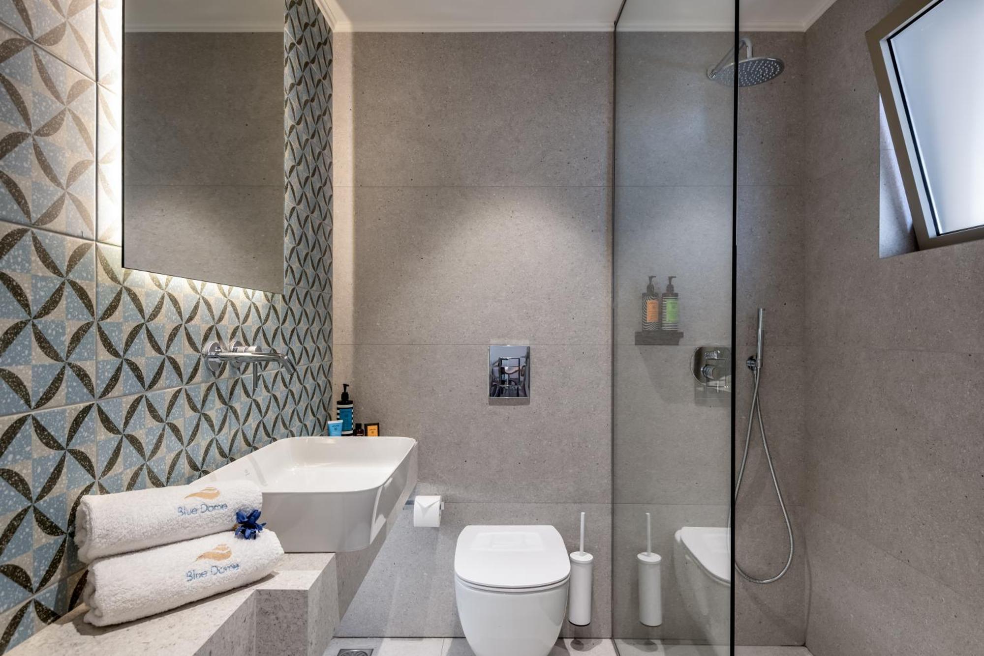 Premium Two-bedroom Sea View Suite