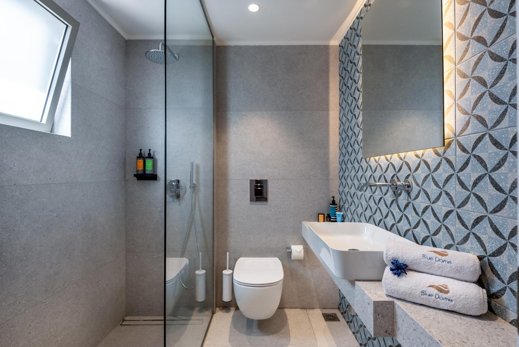 Premium Two-bedroom Sea View Suite